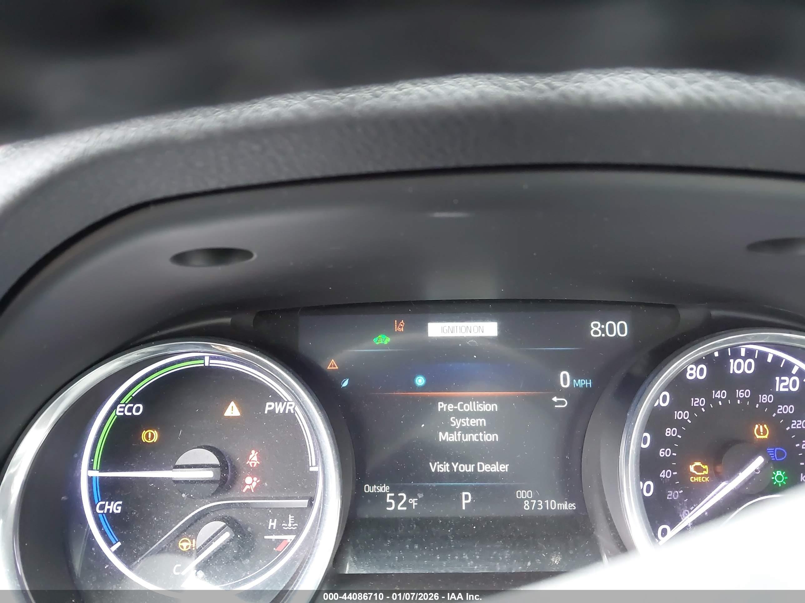 TOYOTA CAMRY image 7