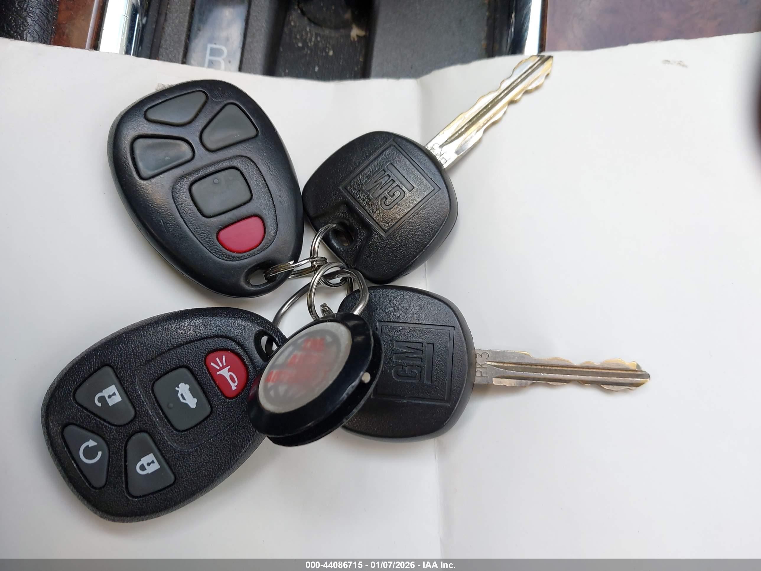 BUICK LACROSSE image 11