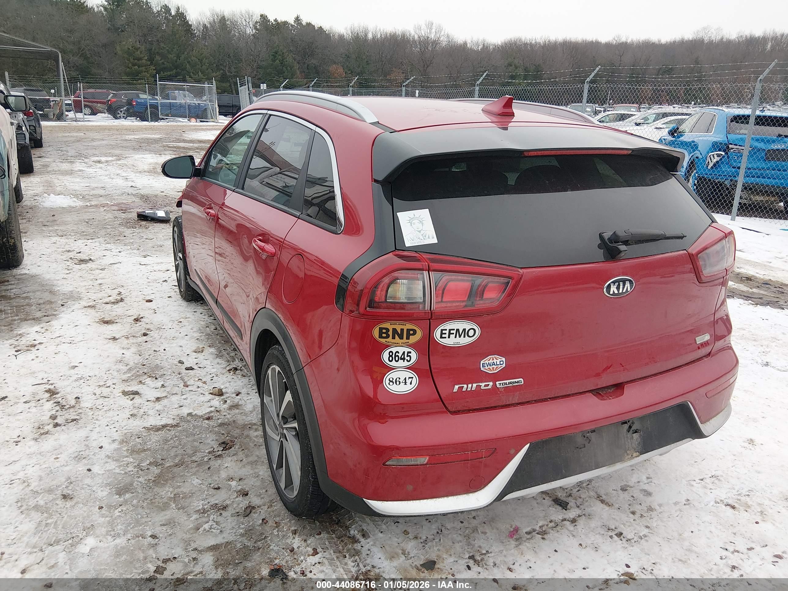 KIA NIRO image 3