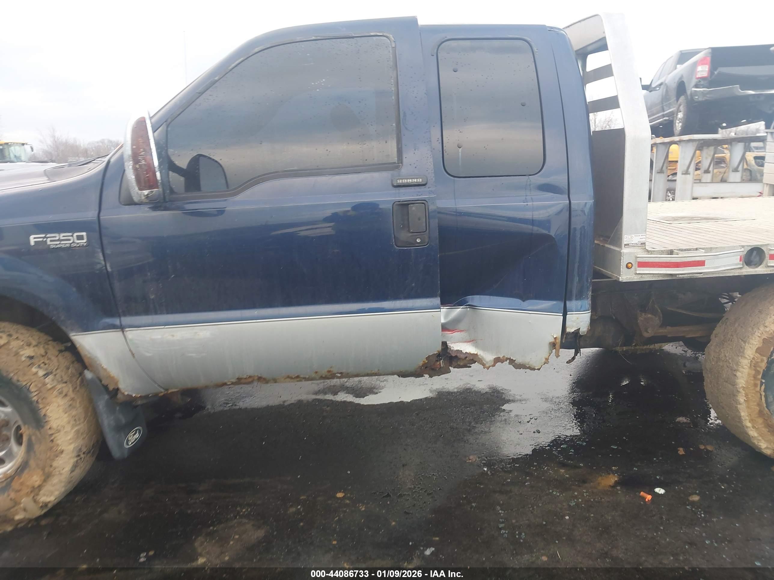 FORD F-250 image 6