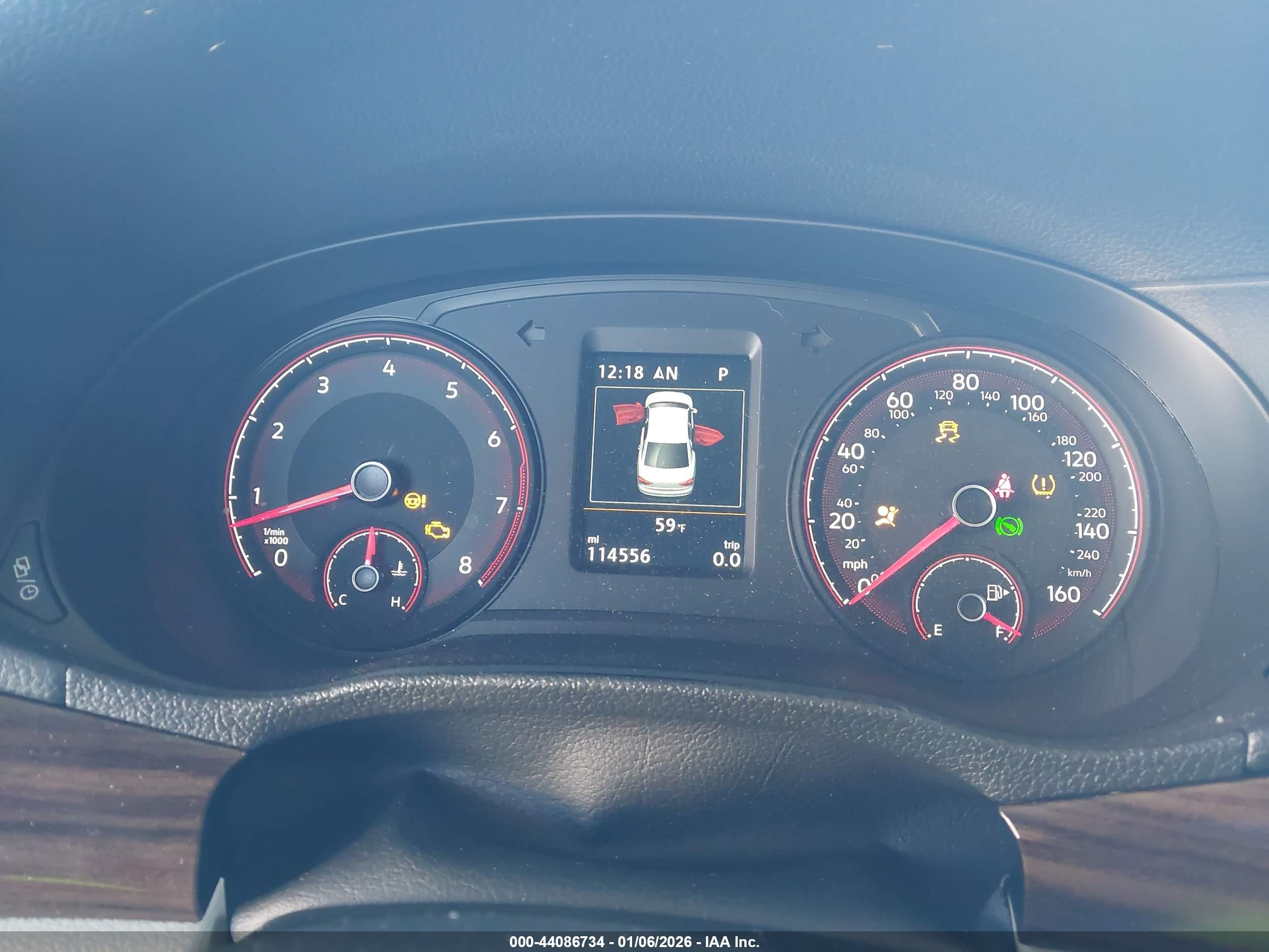 VOLKSWAGEN PASSAT image 7