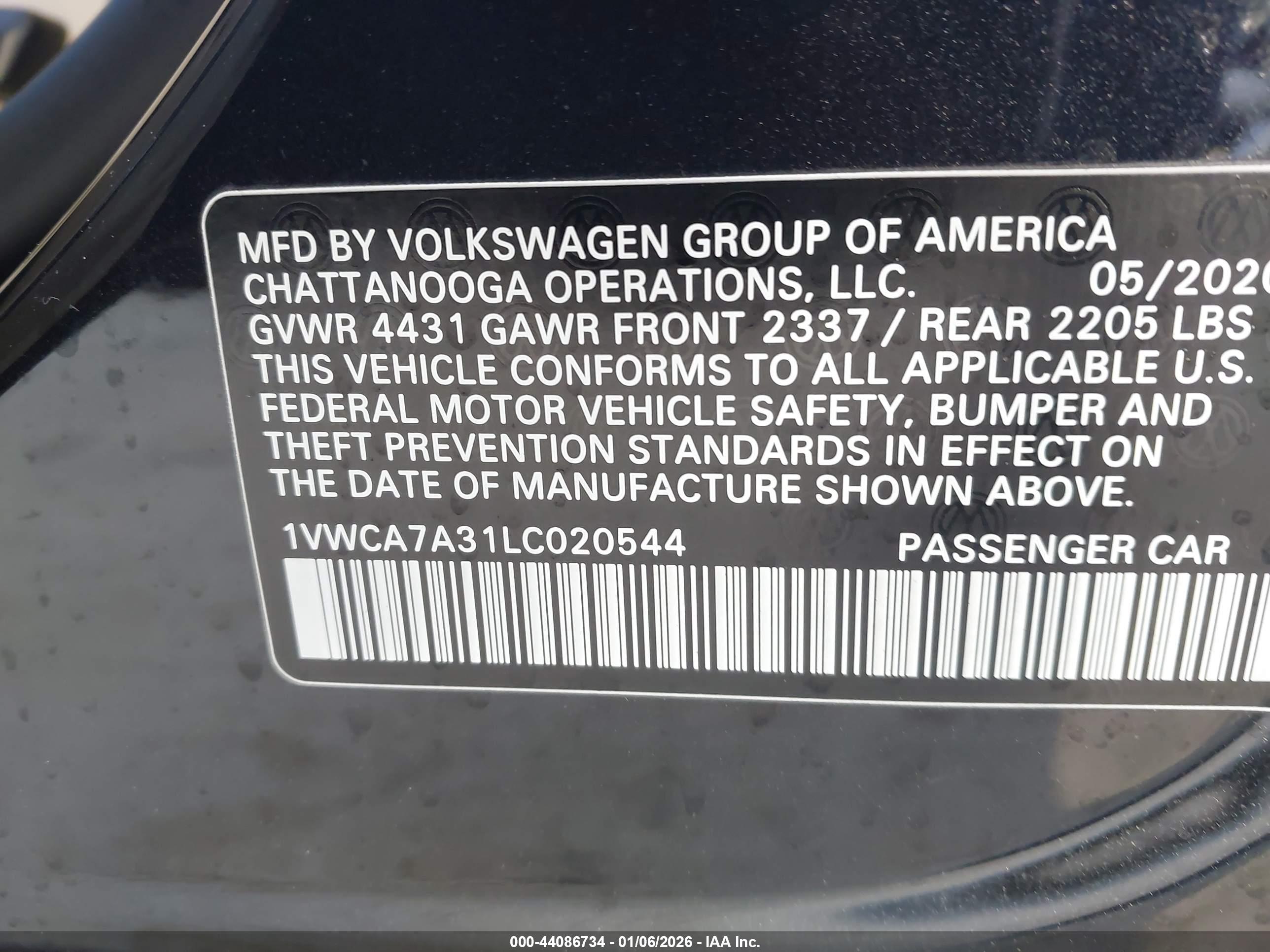 VOLKSWAGEN PASSAT image 9