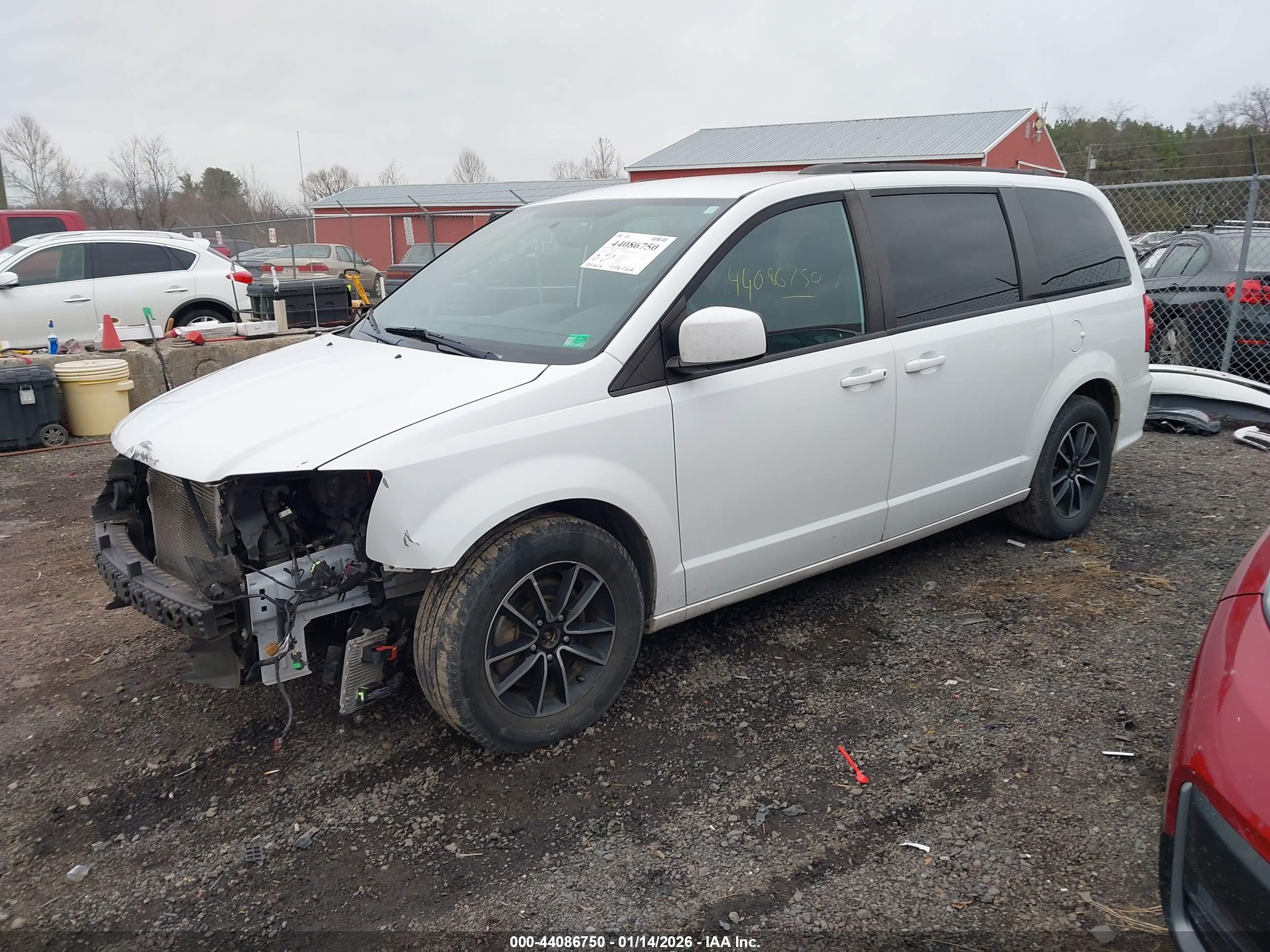 DODGE GRAND image 2