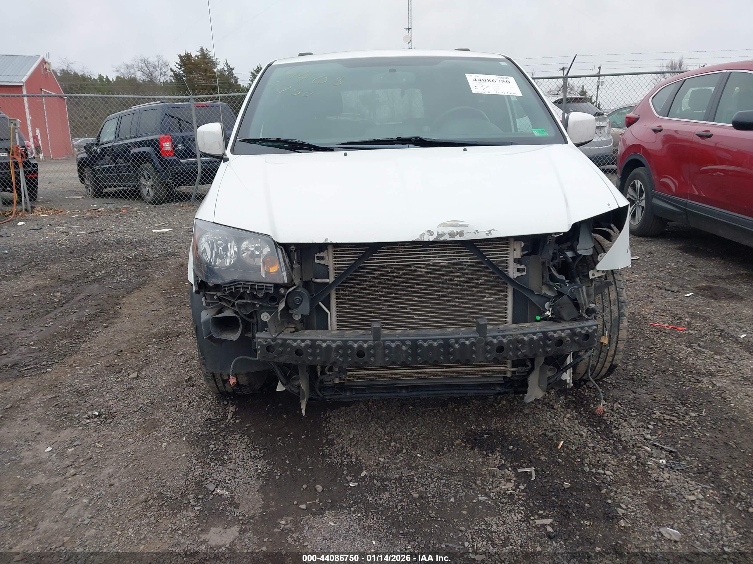 DODGE GRAND image 6
