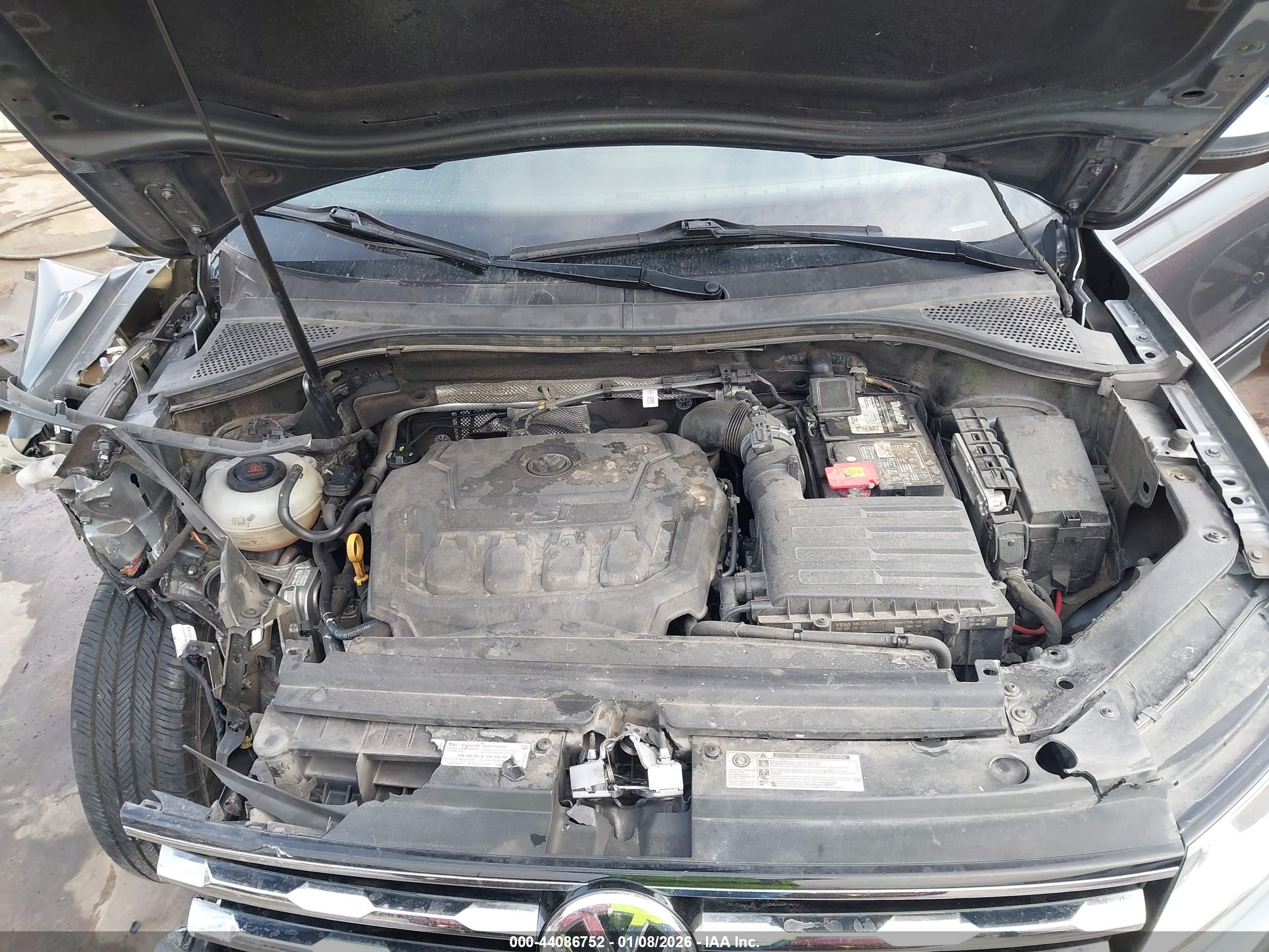 VOLKSWAGEN TIGUAN image 10
