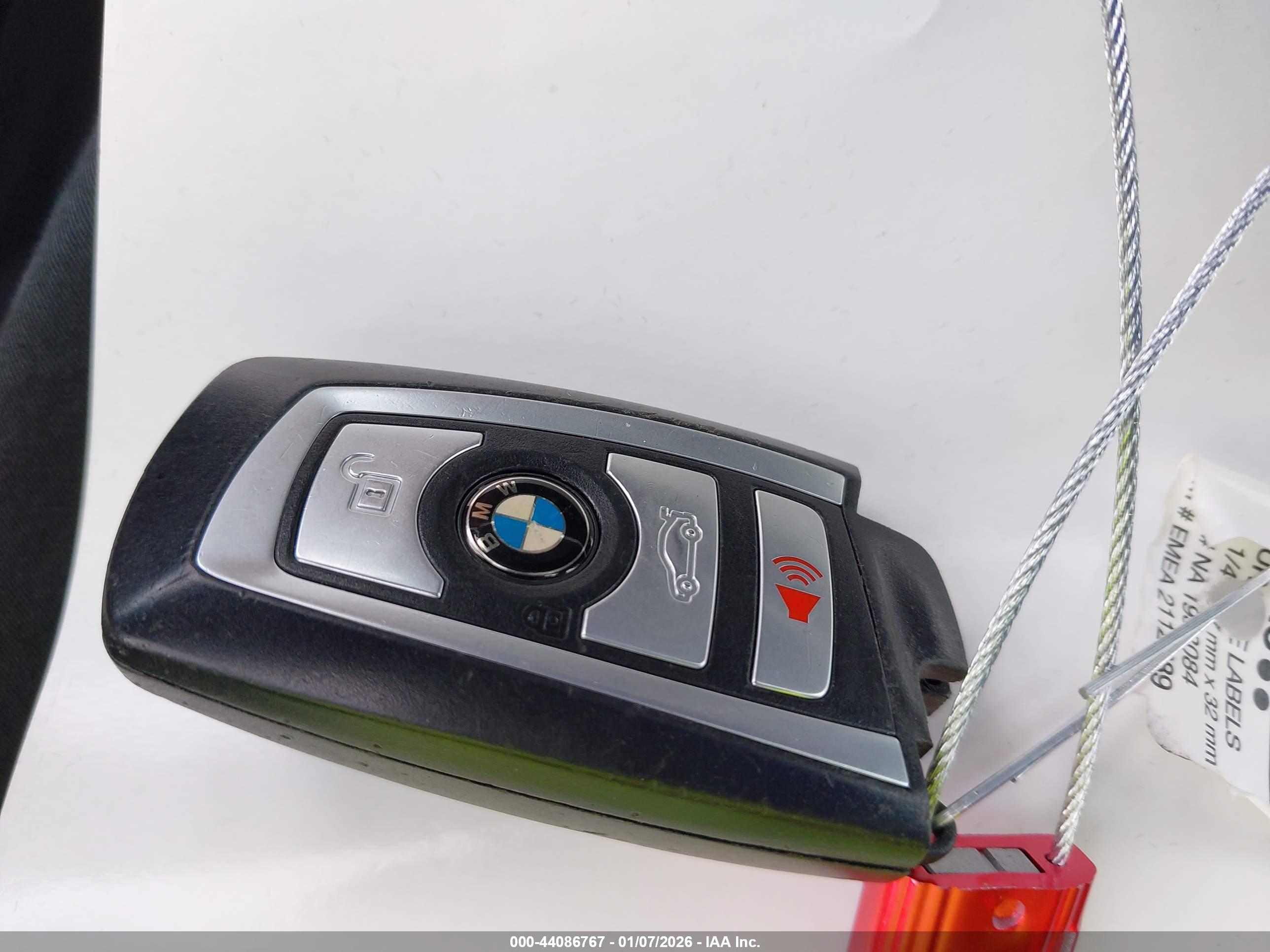 BMW 328I image 11