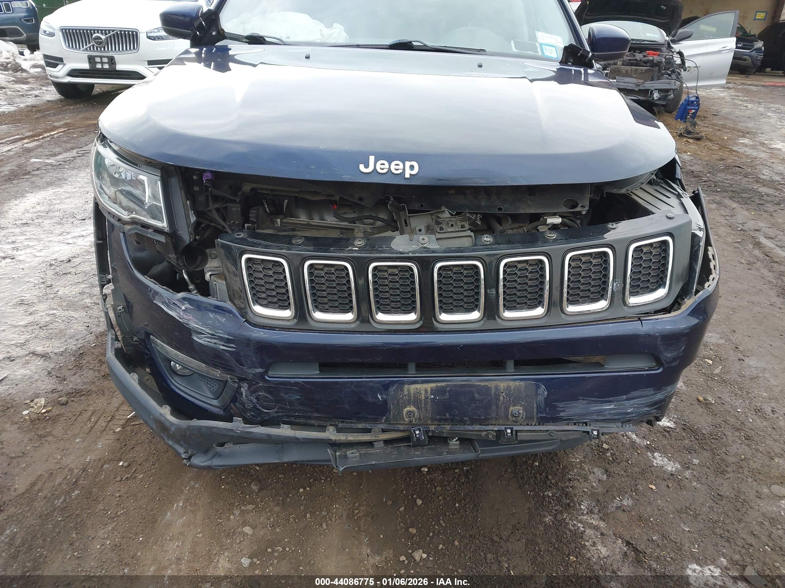 JEEP COMPASS image 6
