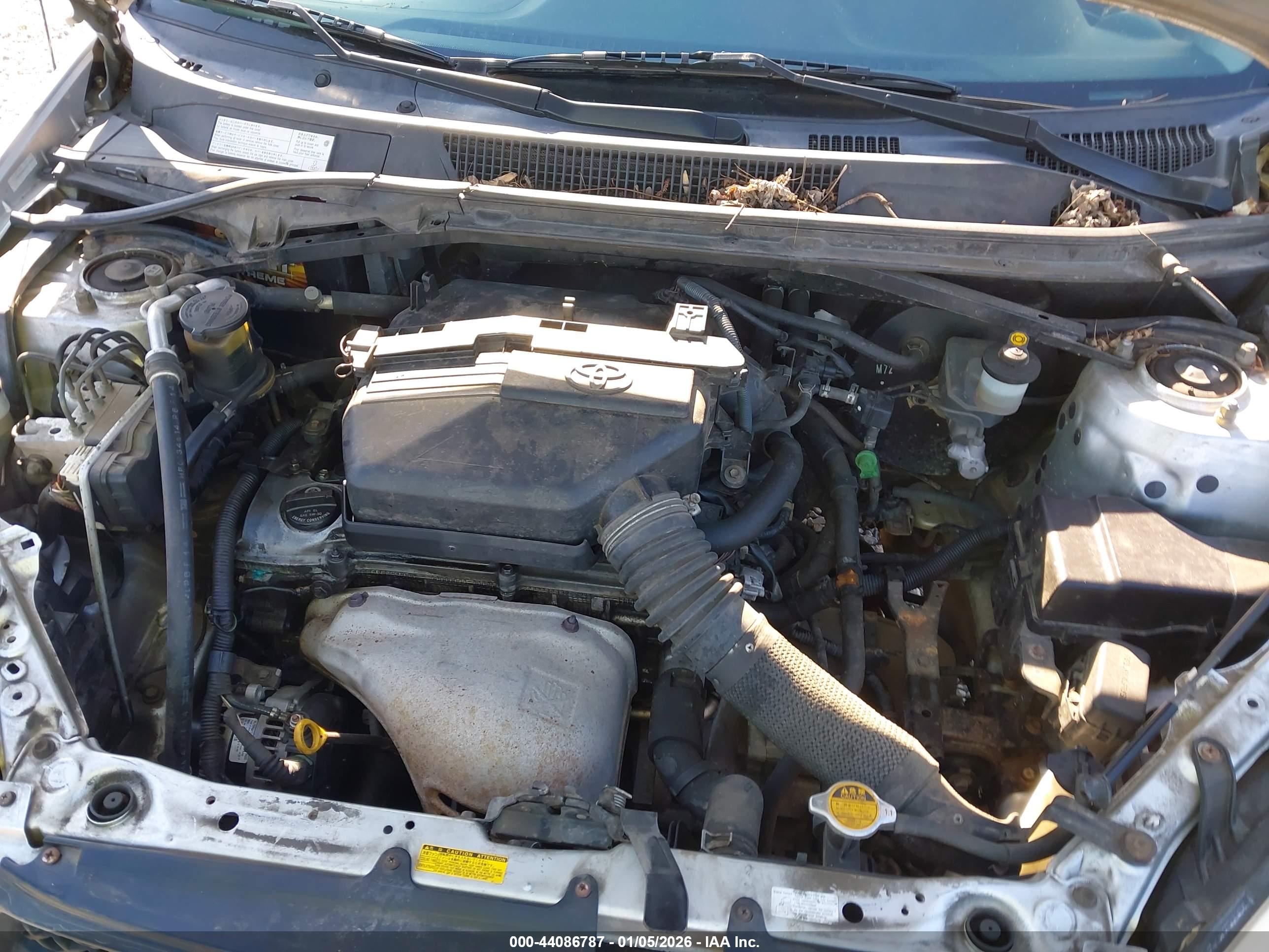TOYOTA RAV4 image 6