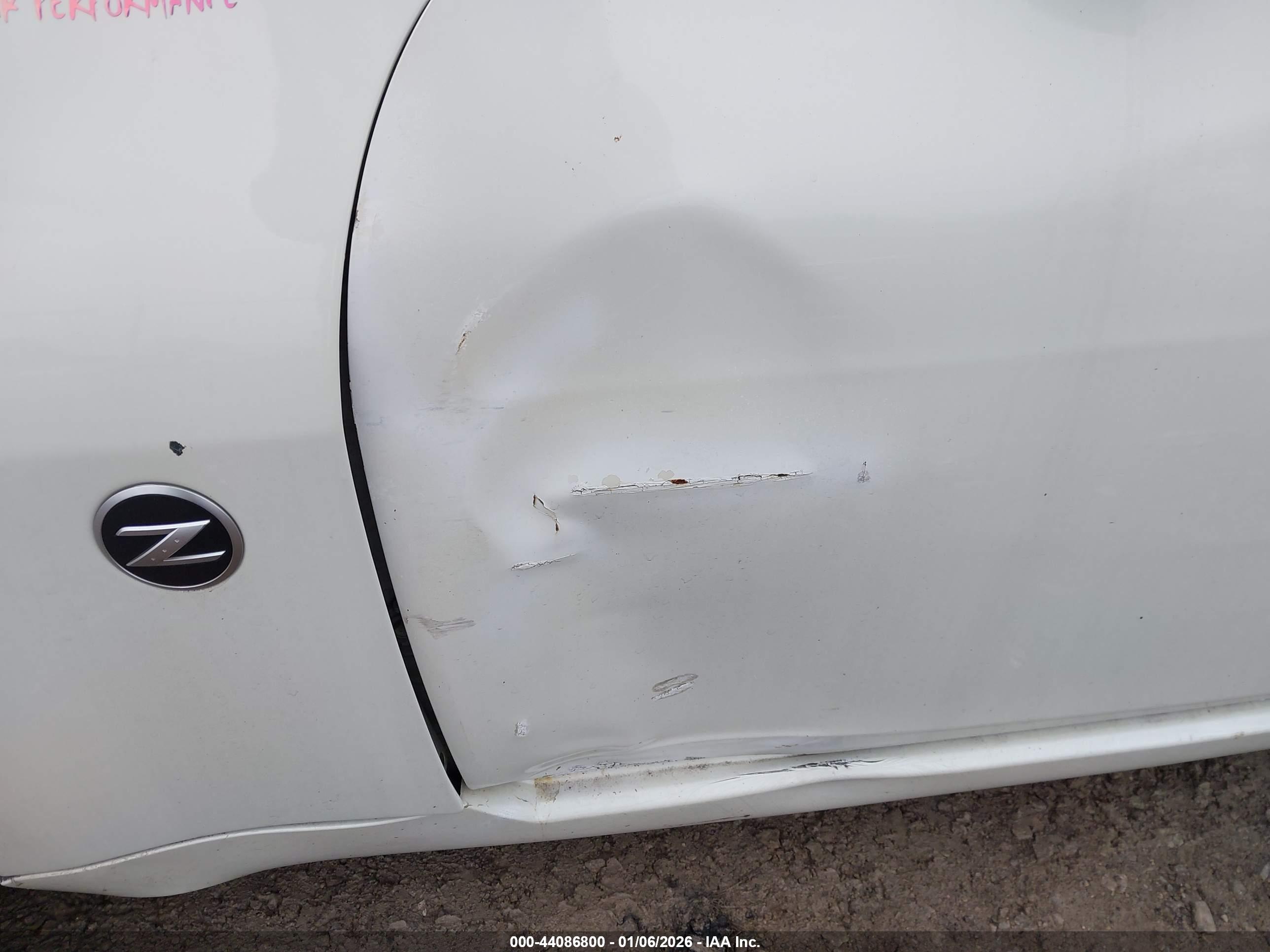 NISSAN 350Z image 6