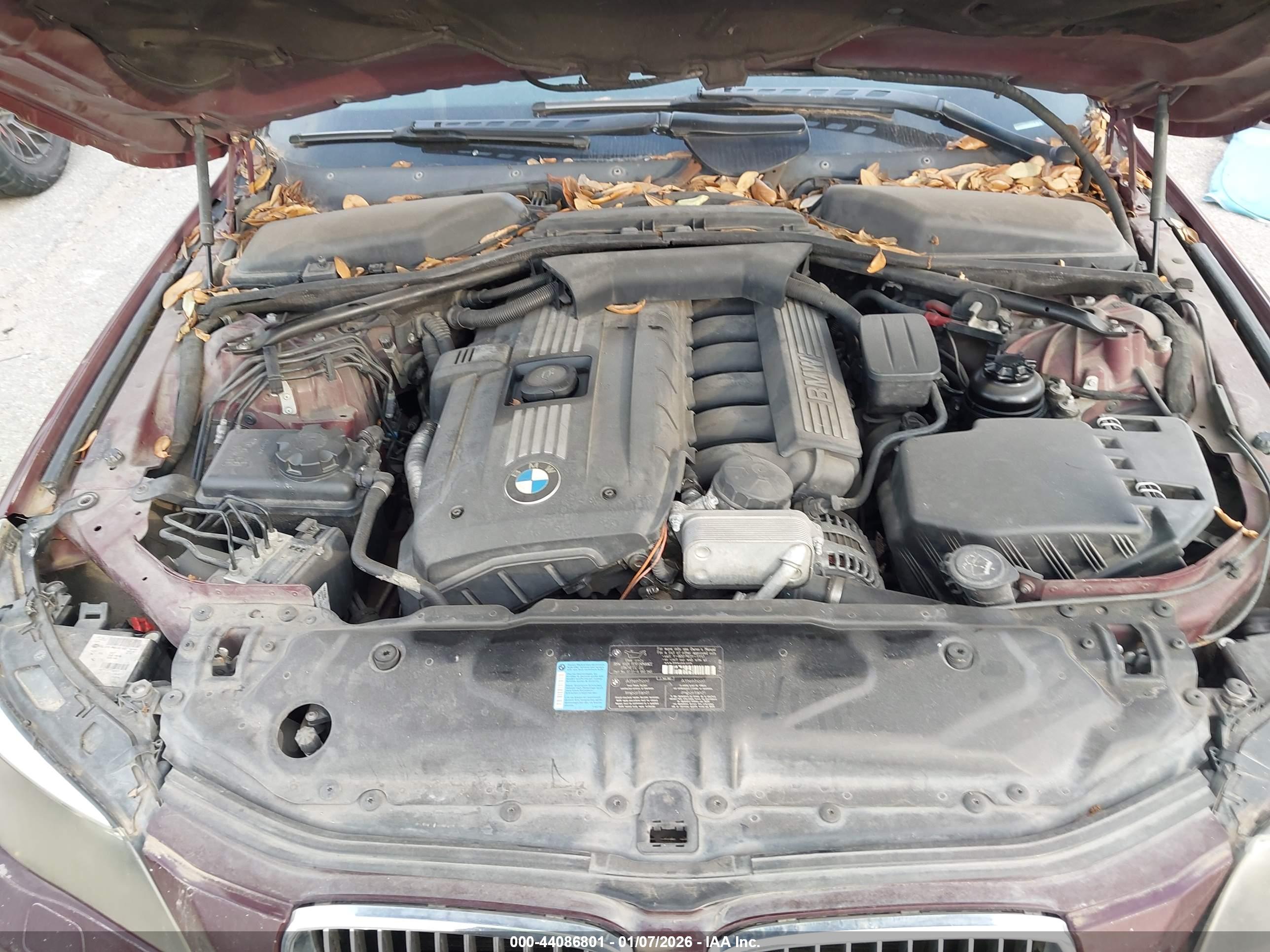 BMW 528I image 10