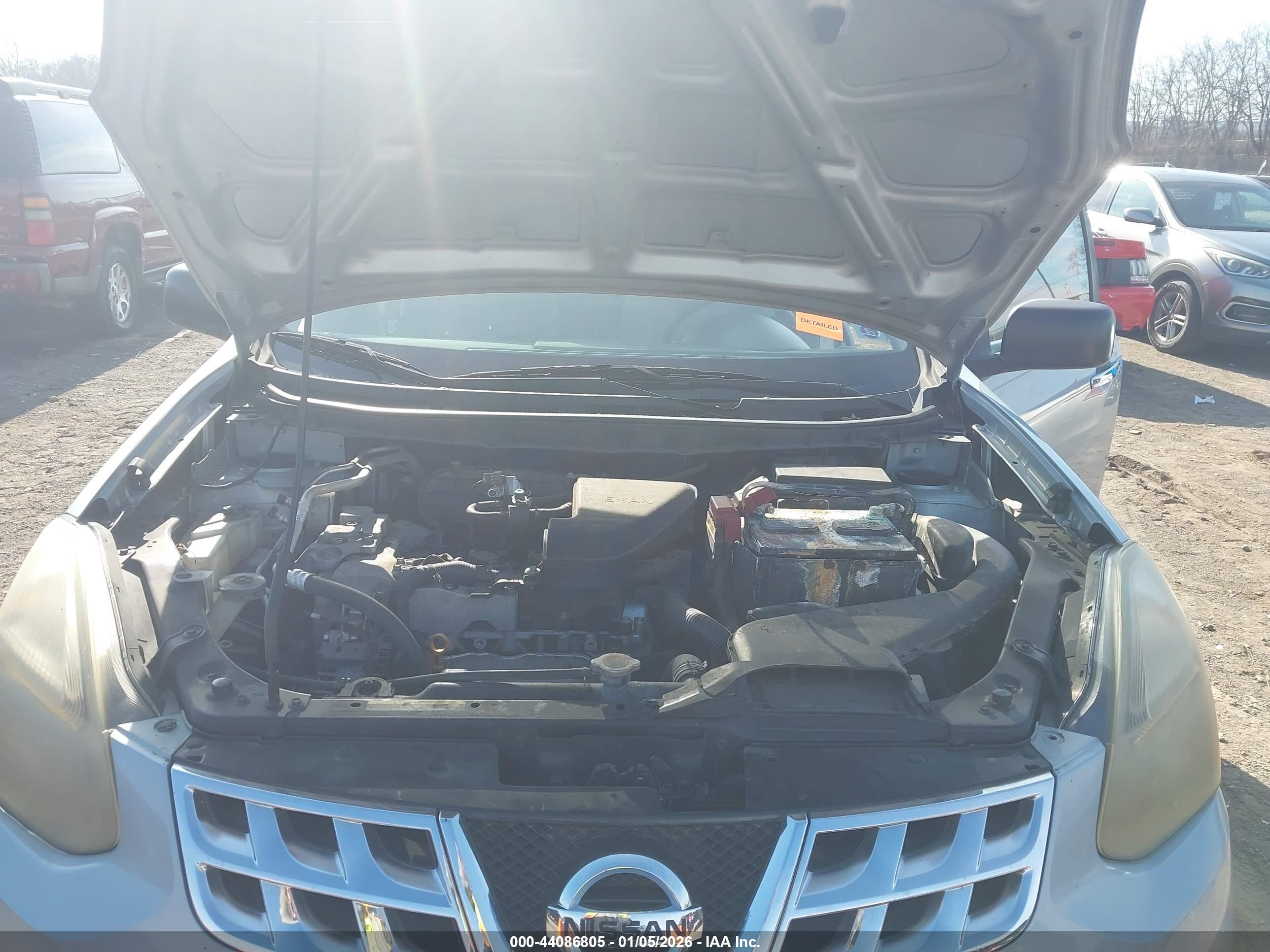 NISSAN ROGUE image 10