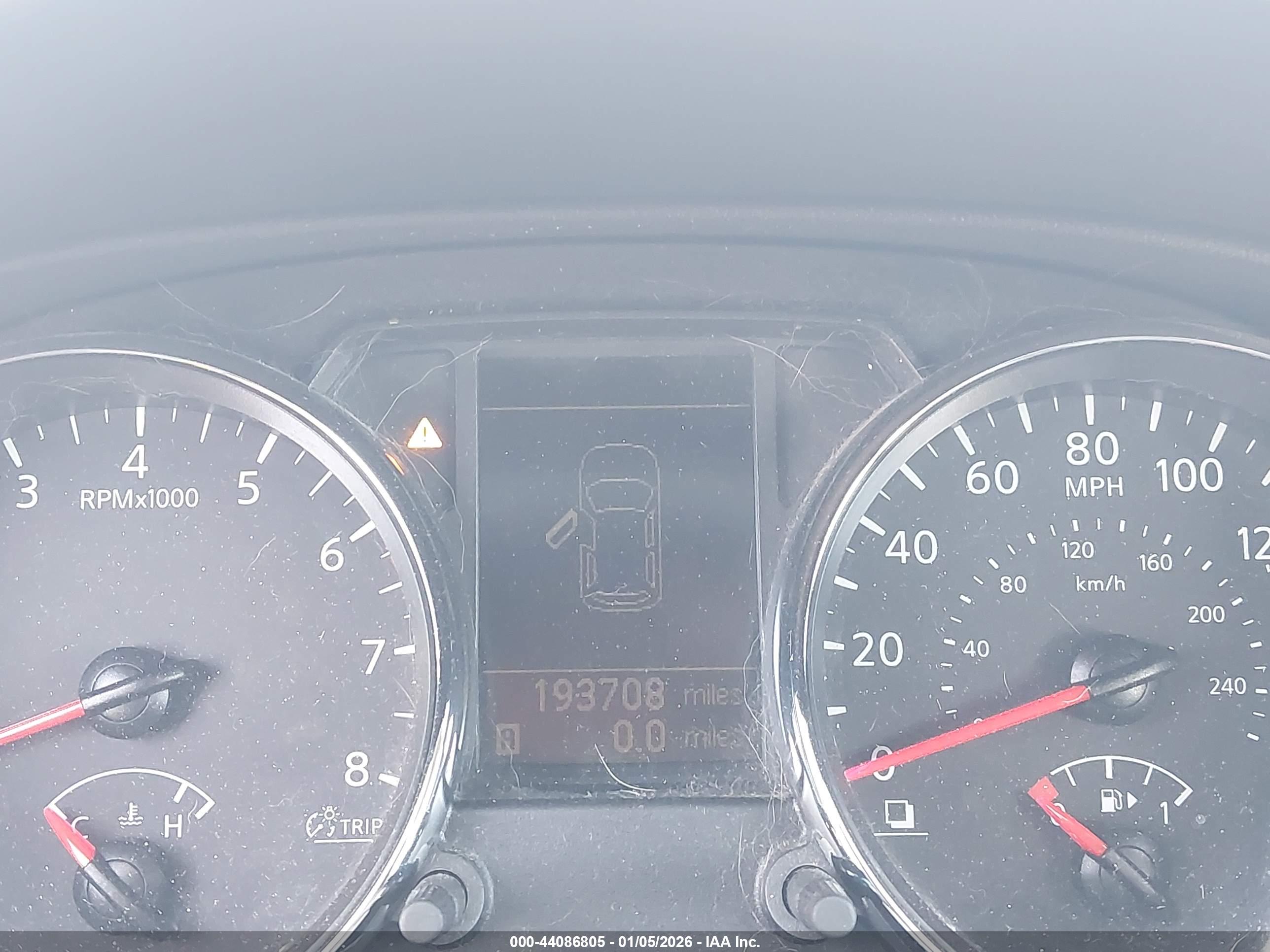 NISSAN ROGUE image 7