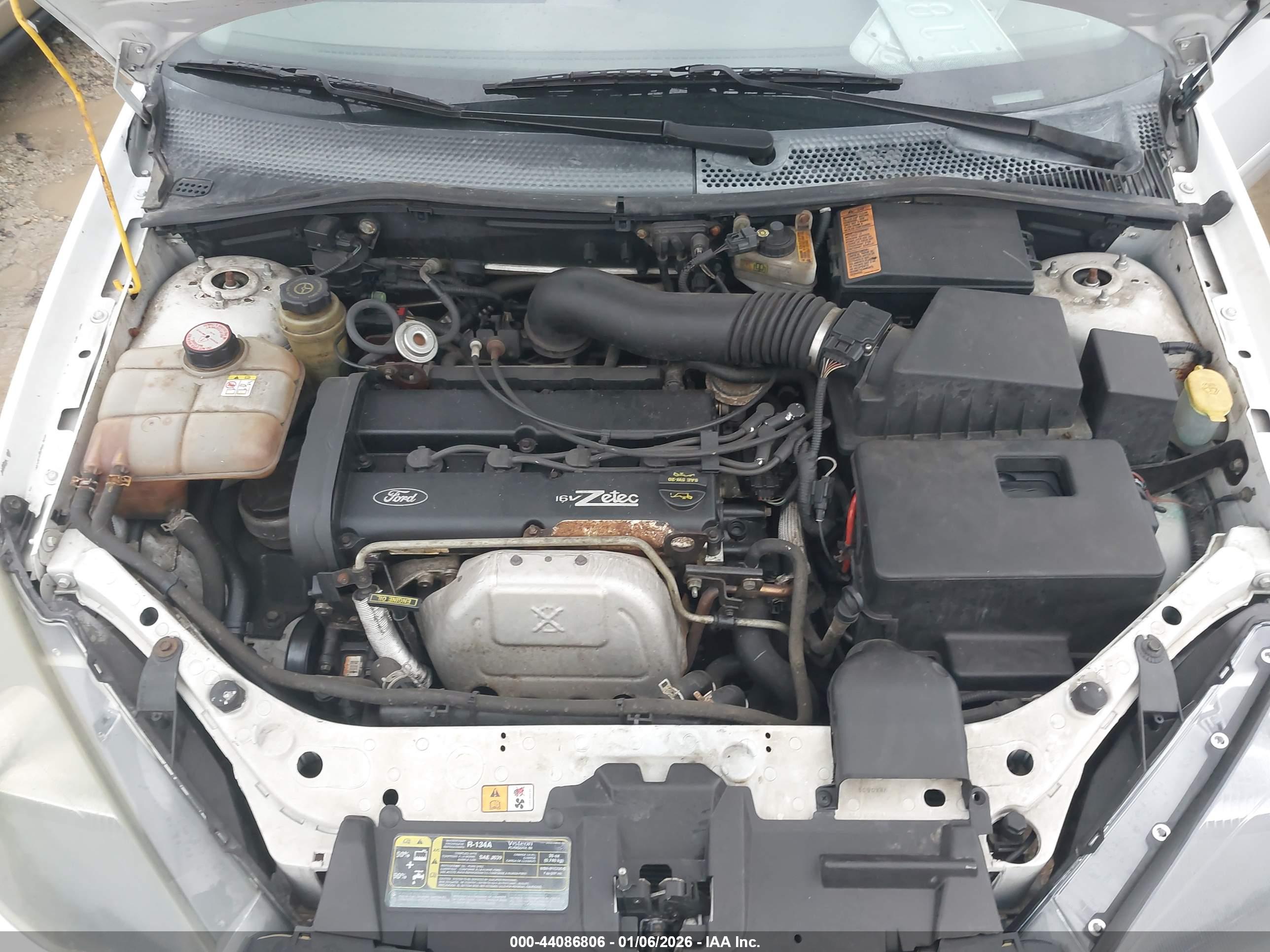 FORD FOCUS image 10