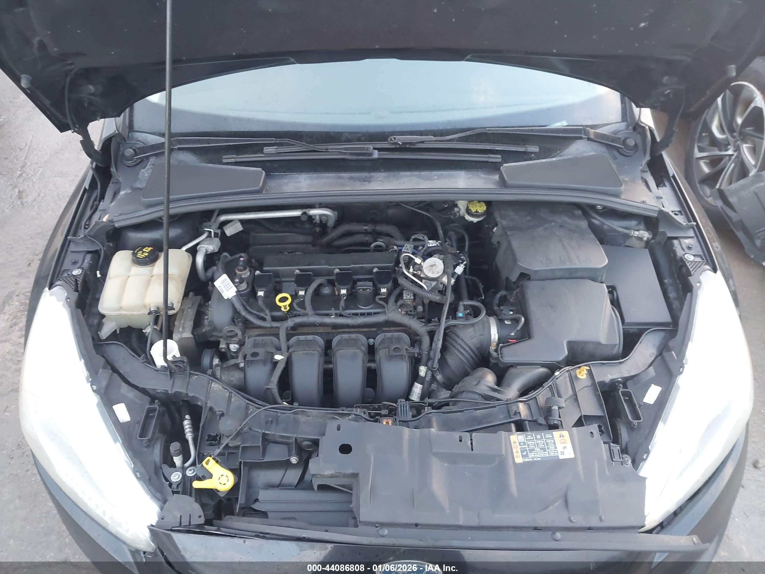 FORD FOCUS image 10