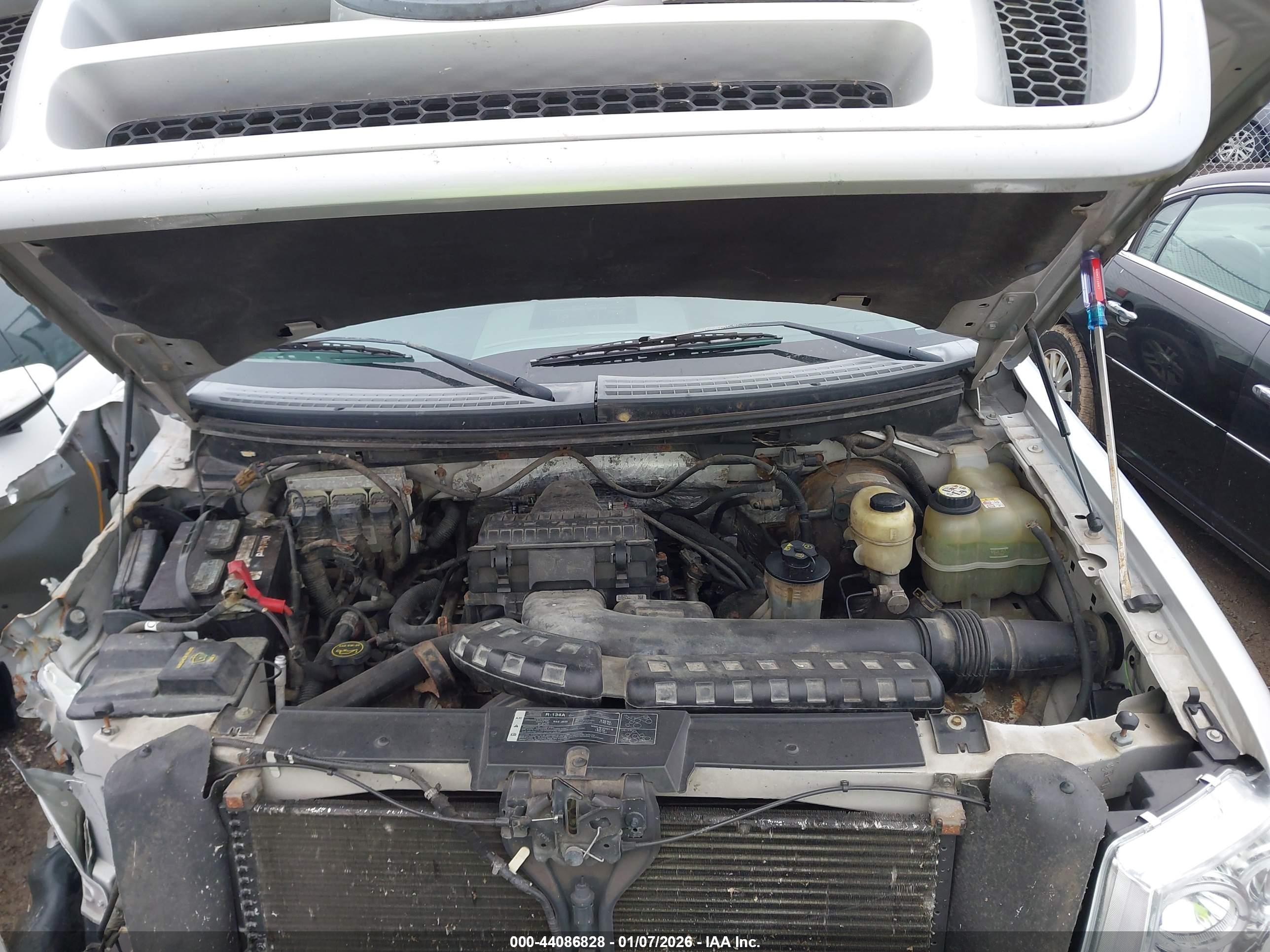FORD F-150 image 10