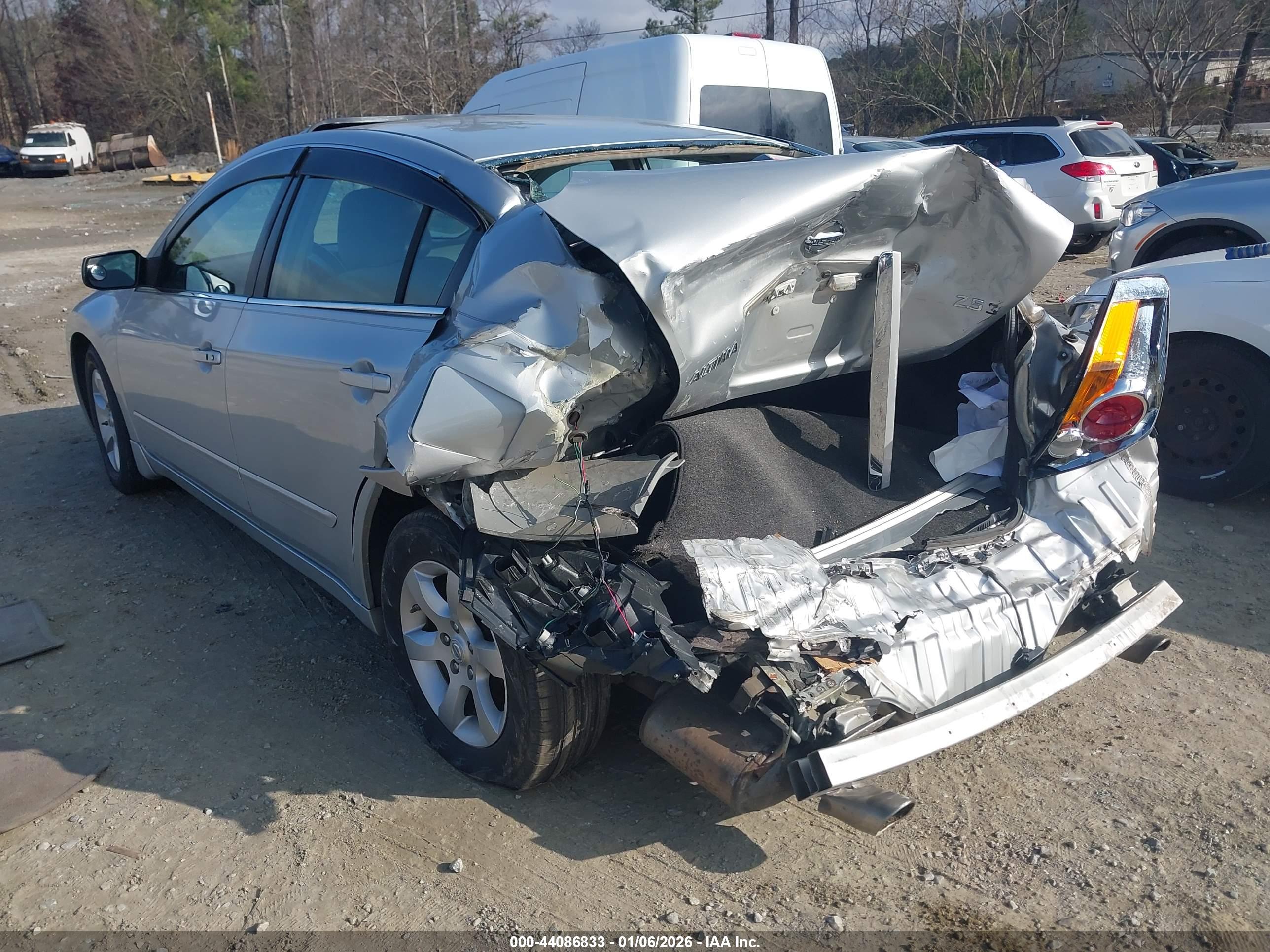 NISSAN ALTIMA image 3