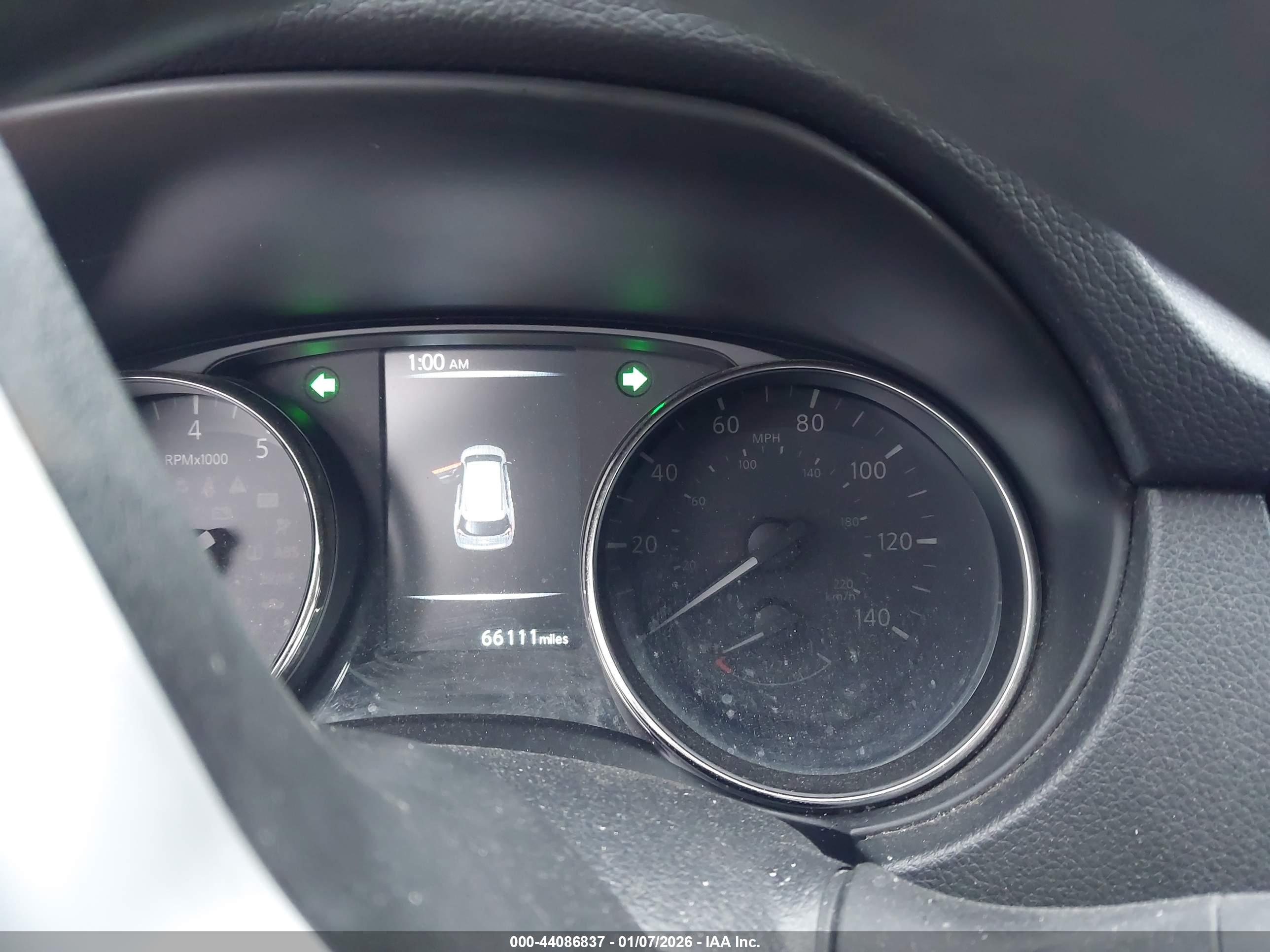 NISSAN ROGUE image 7