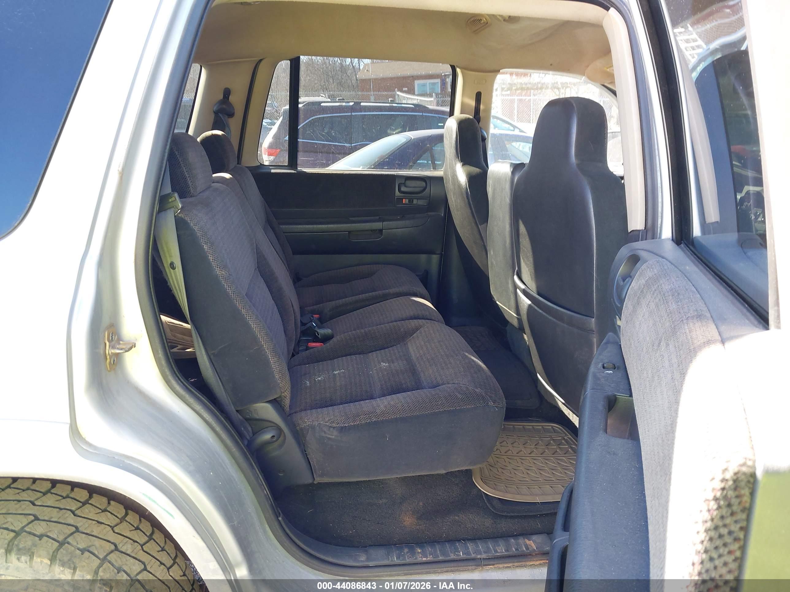 DODGE DURANGO image 8