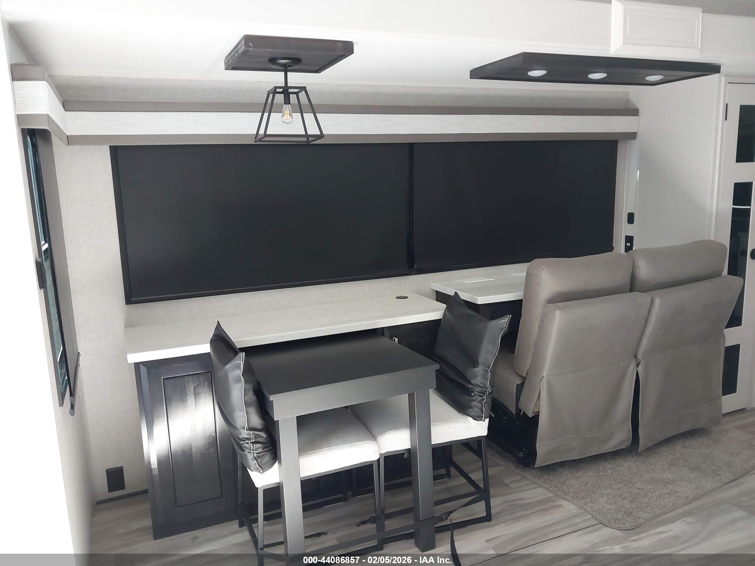JAYCO PINNACLE image 10