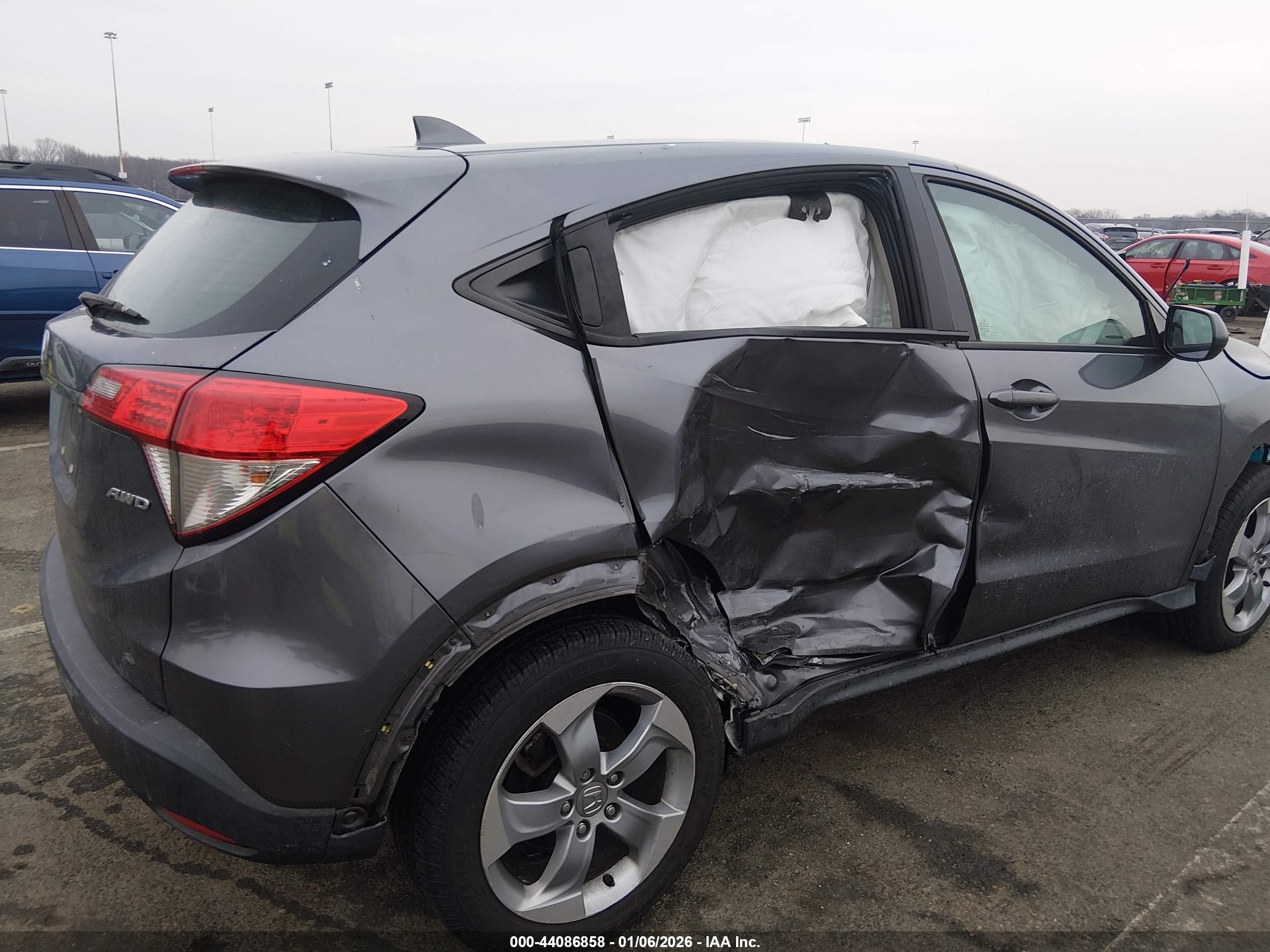 HONDA HR-V image 6
