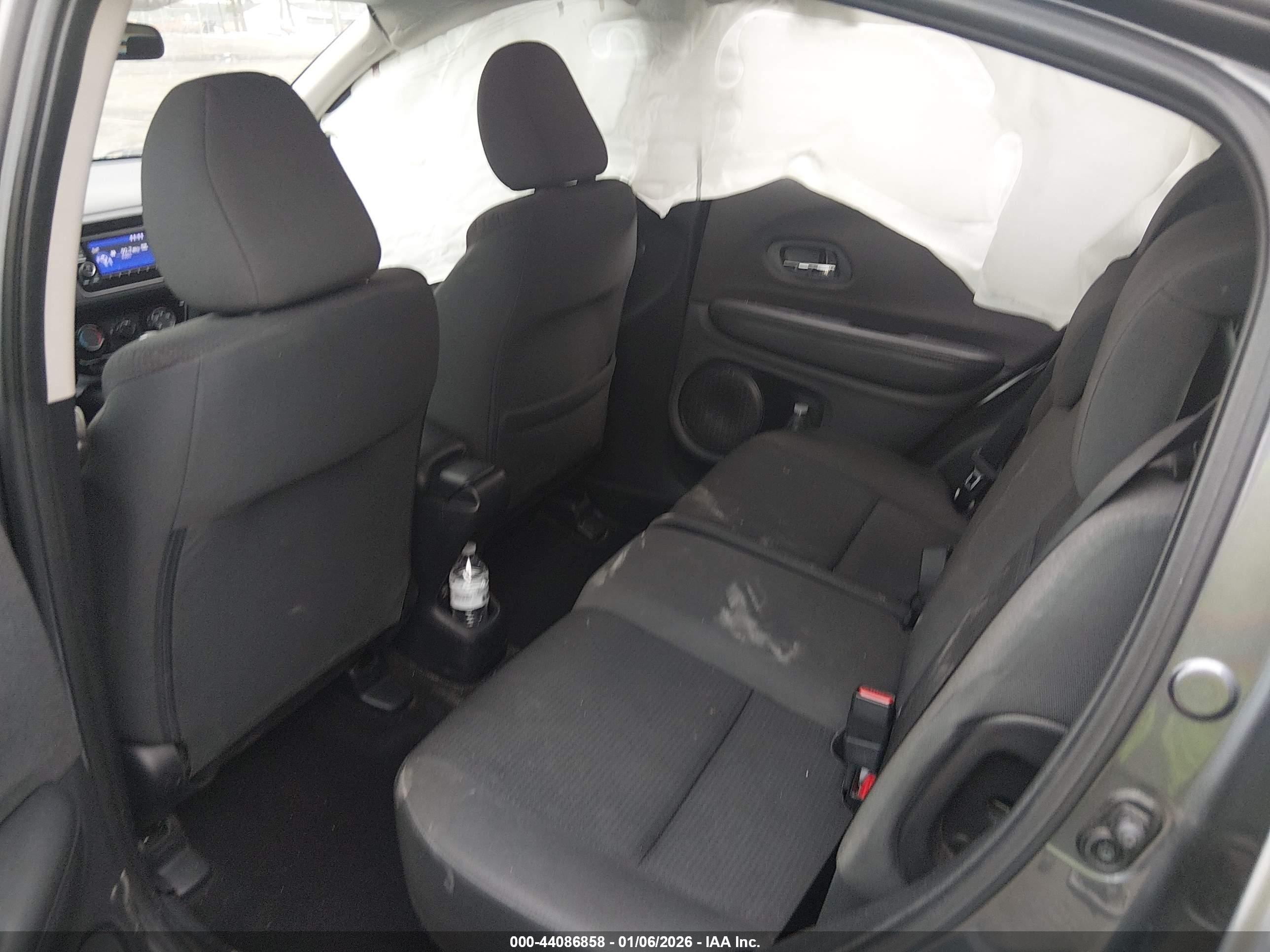 HONDA HR-V image 8