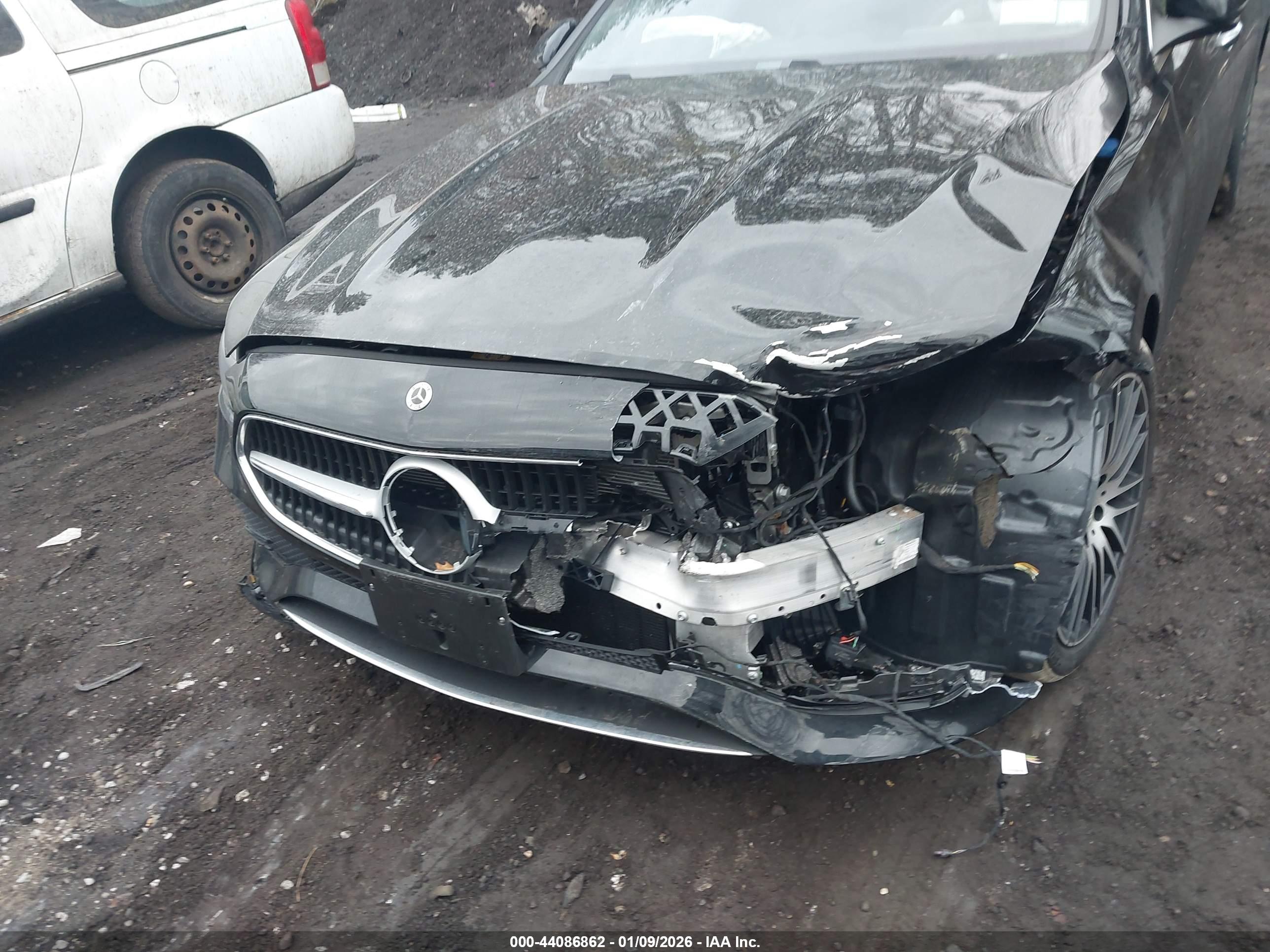 MERCEDES-BENZ C image 6