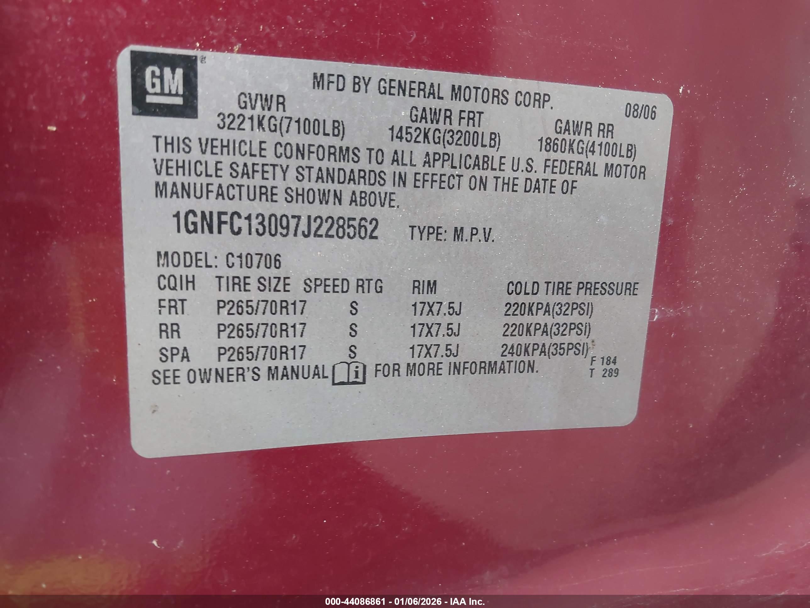 CHEVROLET TAHOE image 9