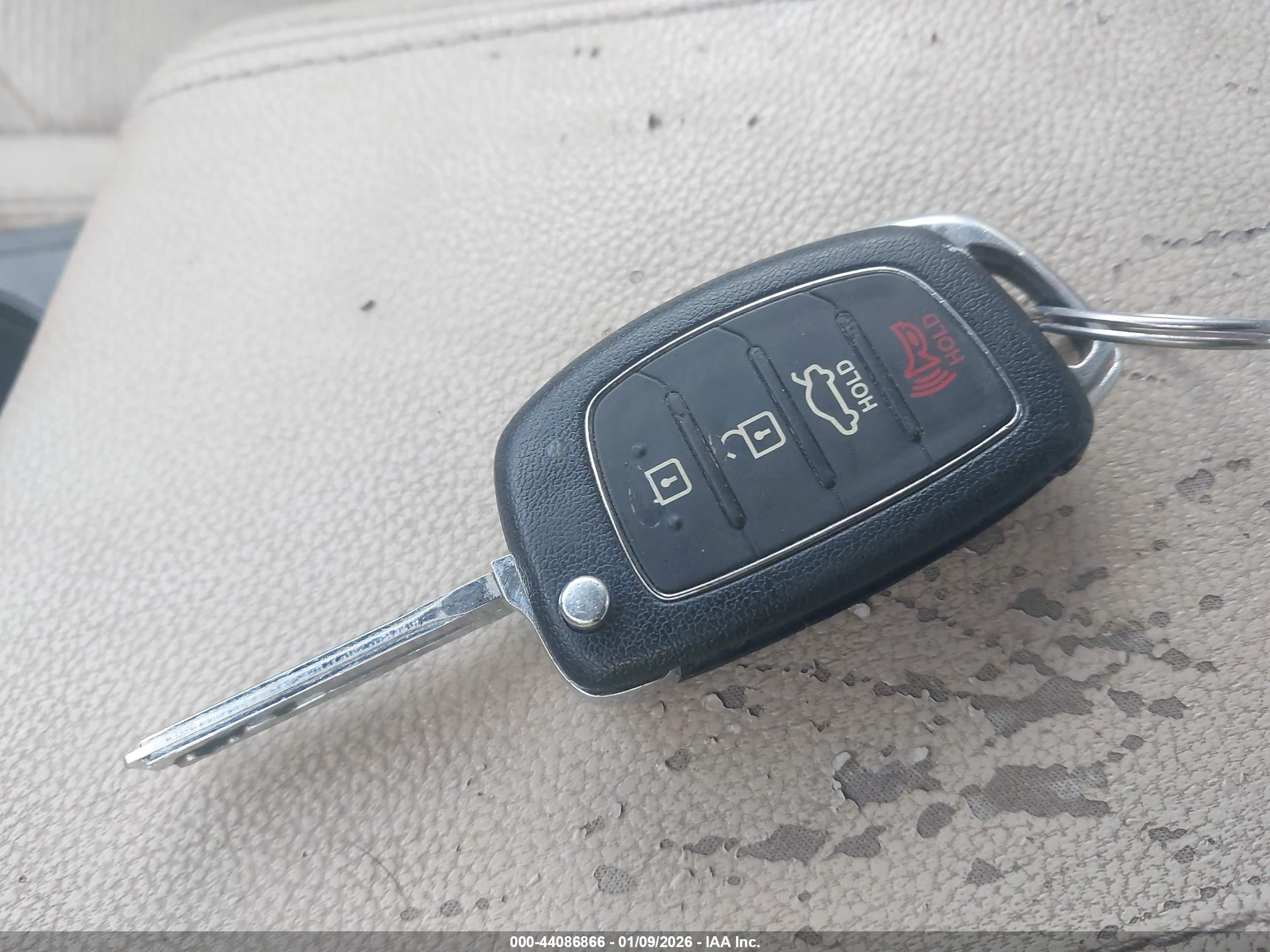 HYUNDAI SONATA image 11