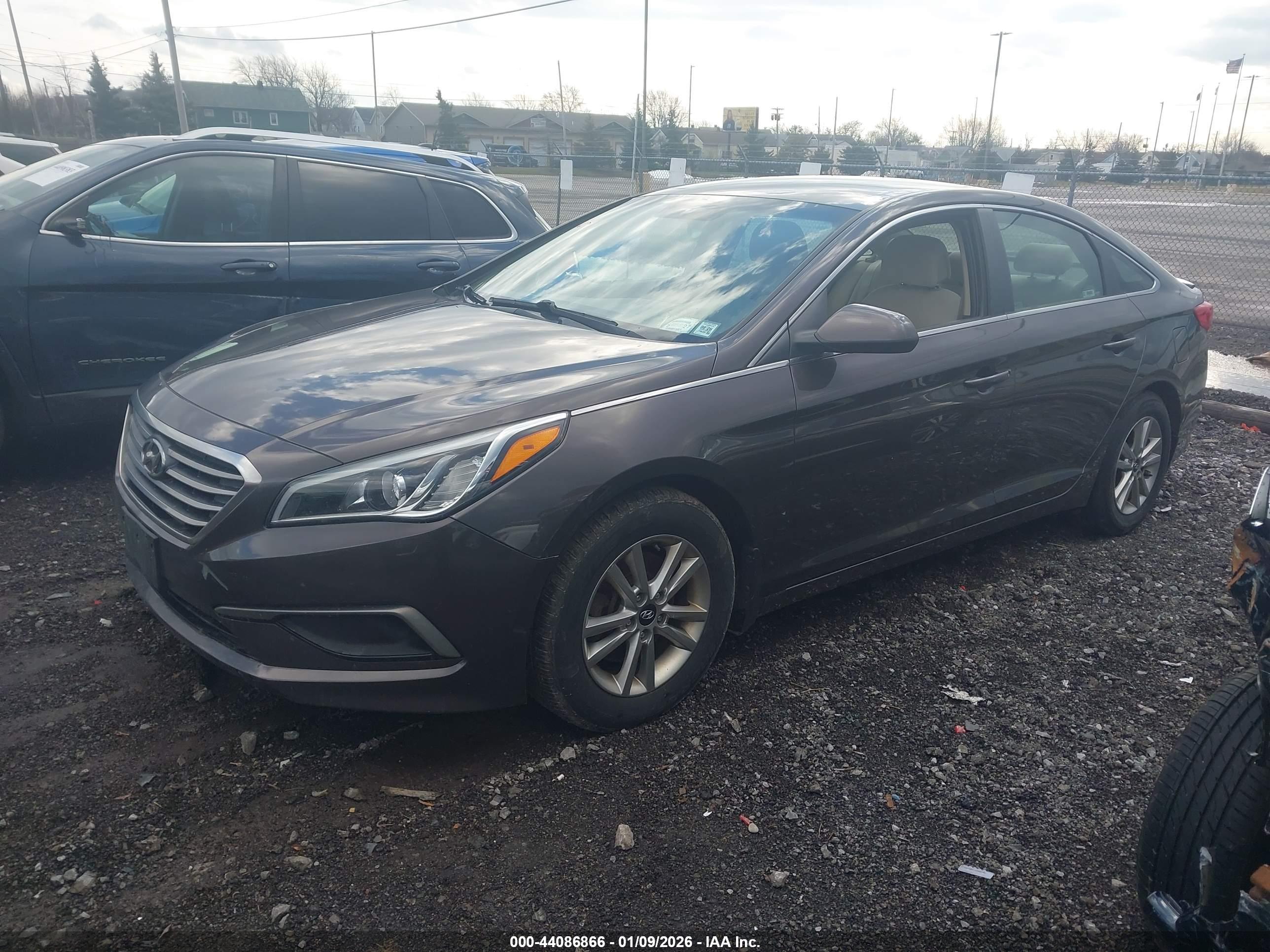 HYUNDAI SONATA image 2