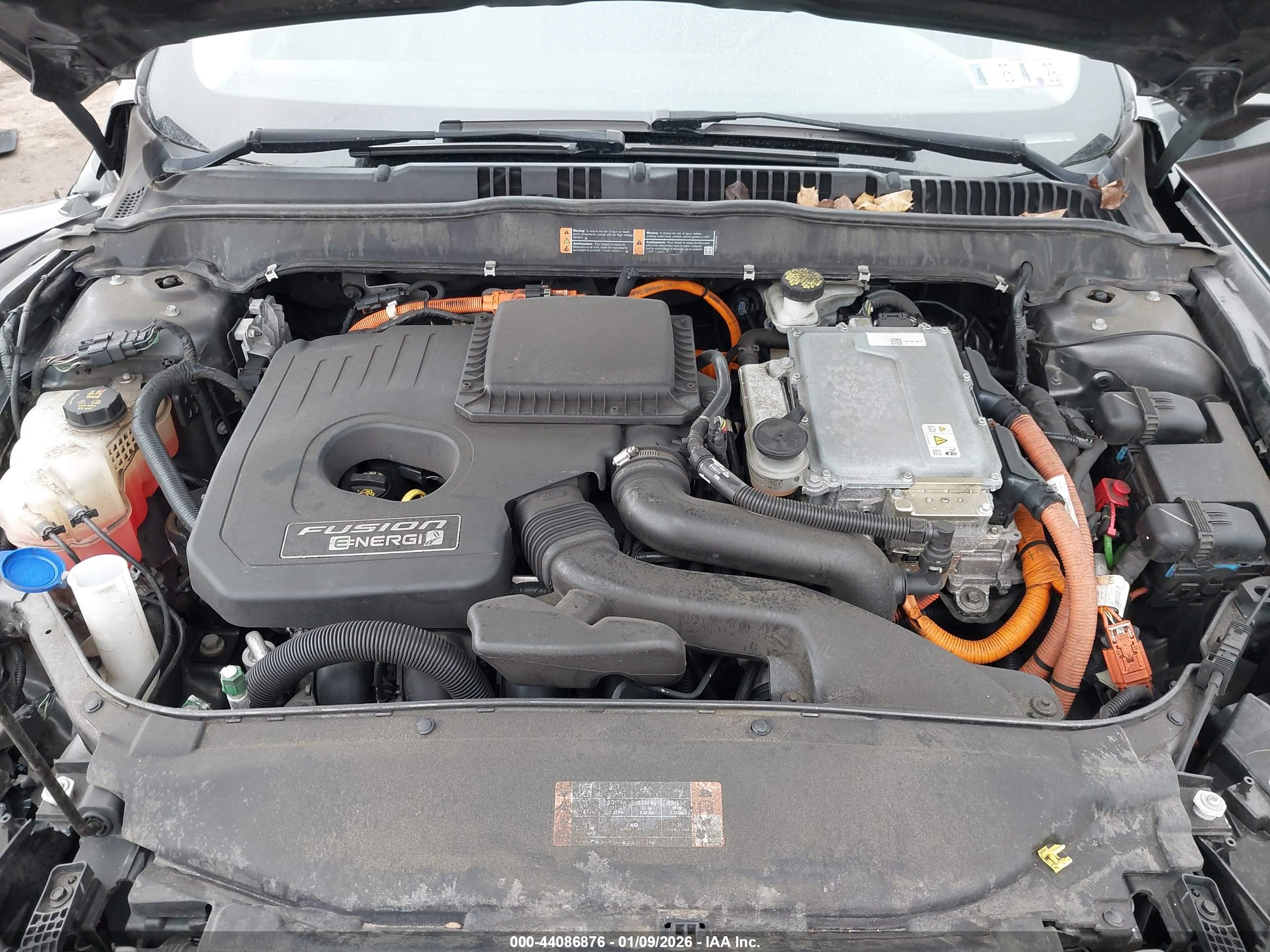 FORD FUSION image 10