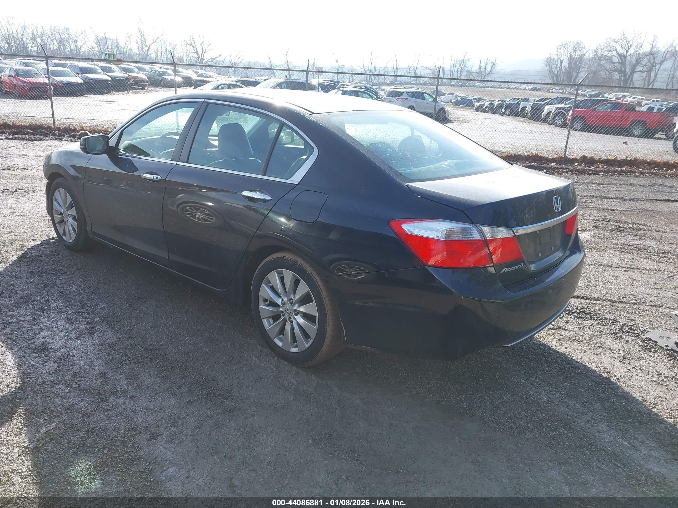 HONDA ACCORD image 3