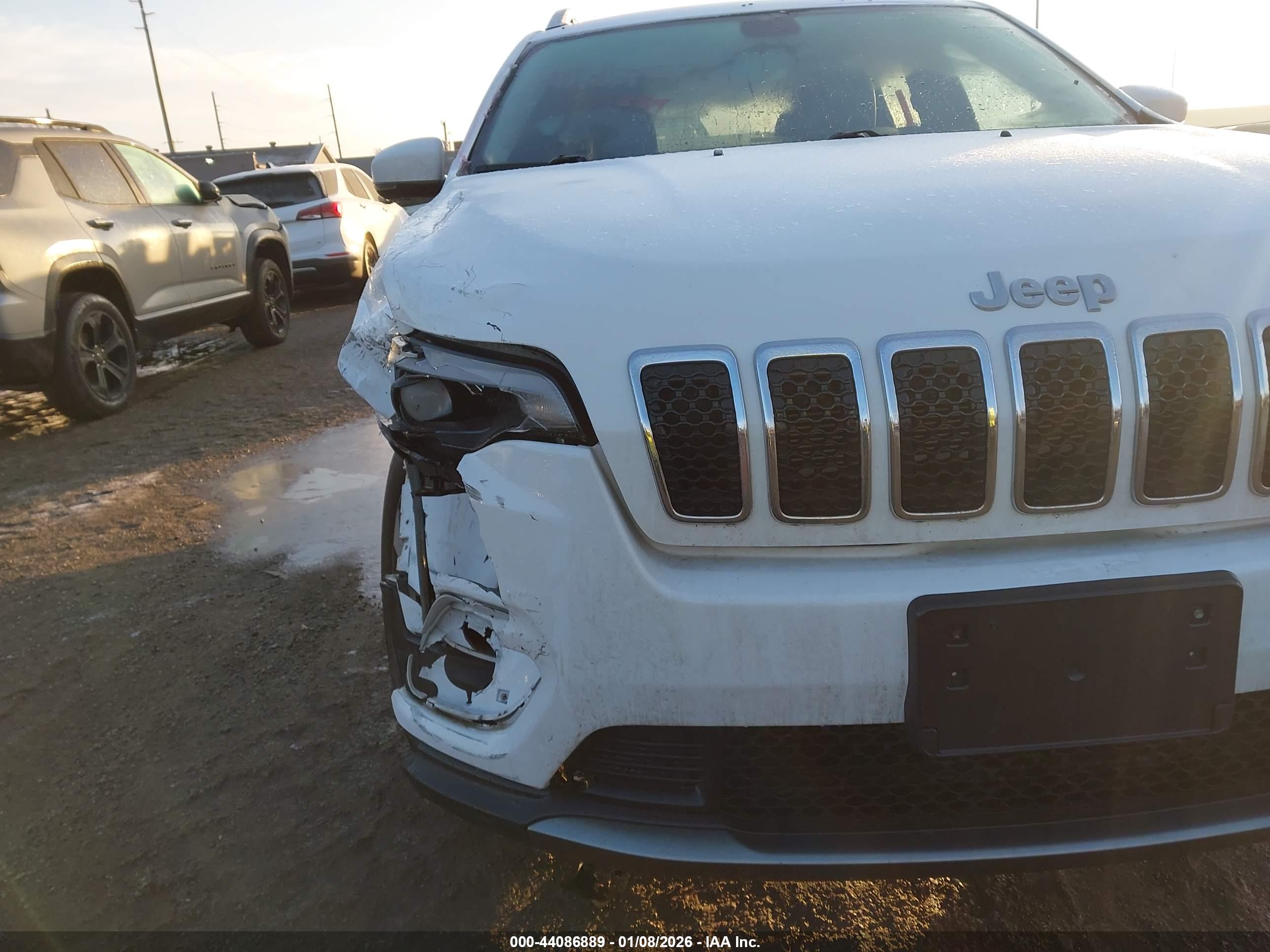 JEEP CHEROKEE image 6