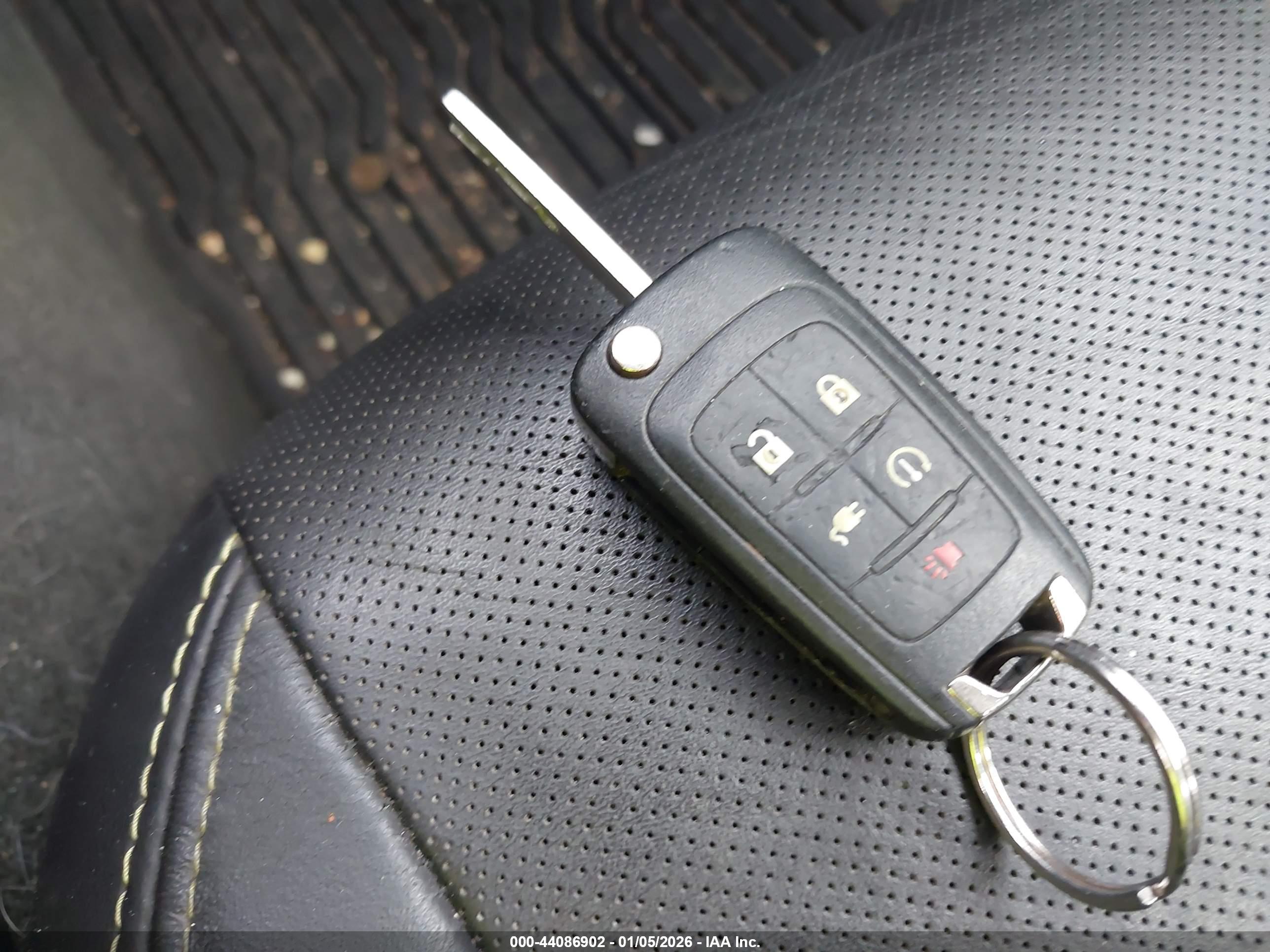 CHEVROLET VOLT image 11