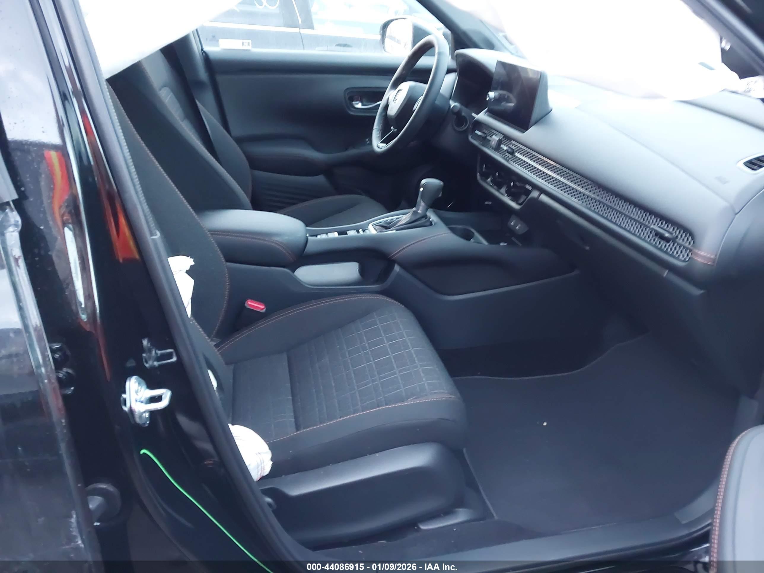 HONDA HR-V image 5