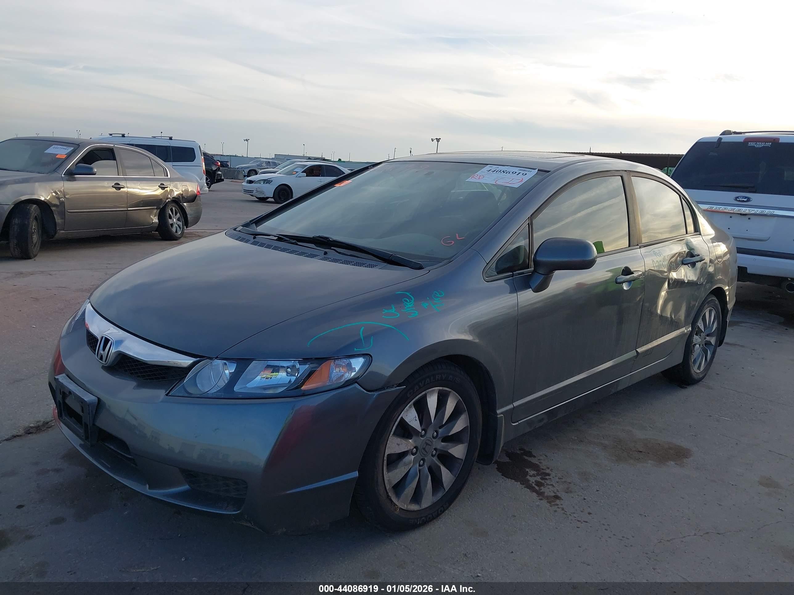 HONDA CIVIC image 2