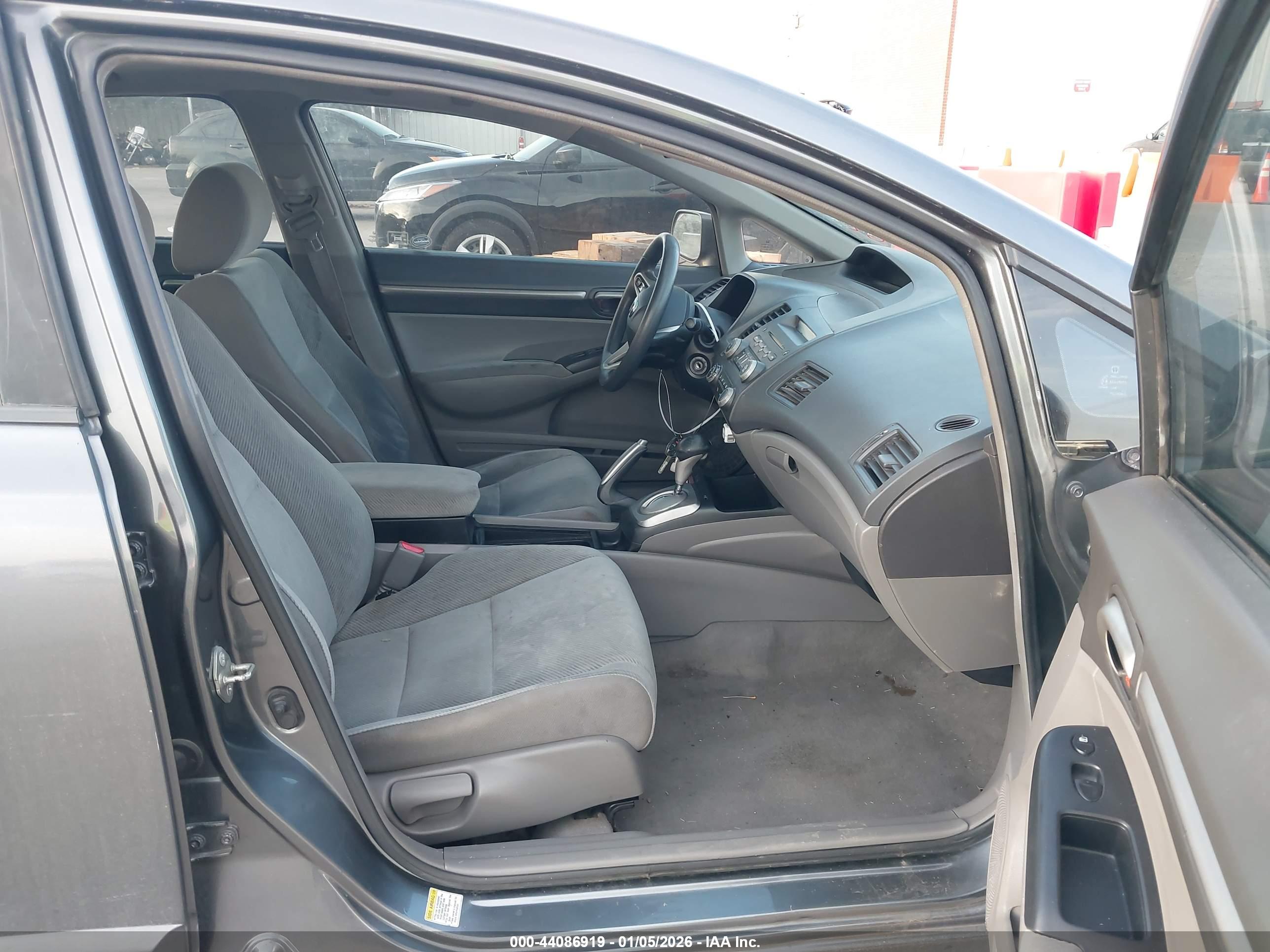 HONDA CIVIC image 5