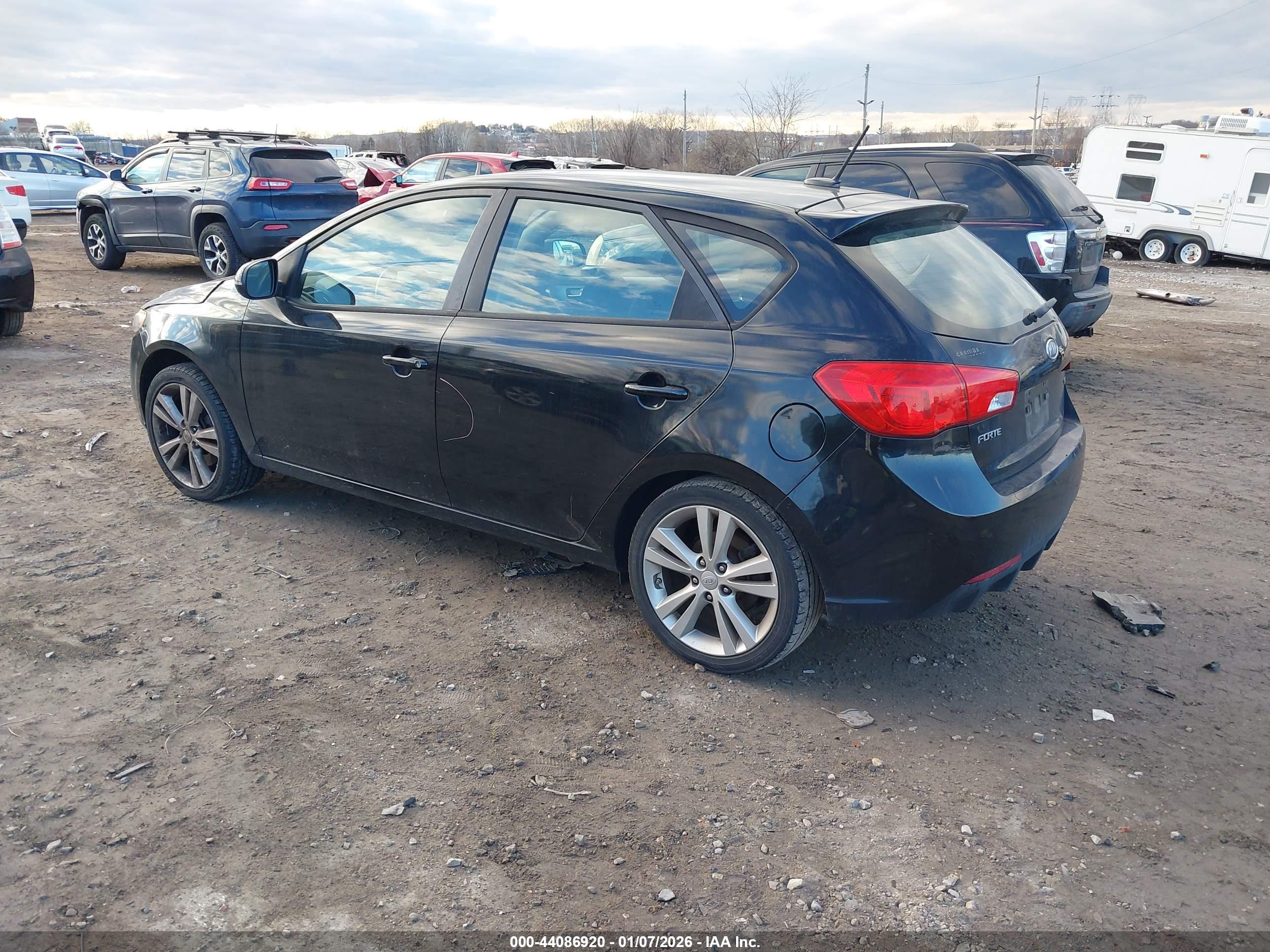 KIA FORTE image 3
