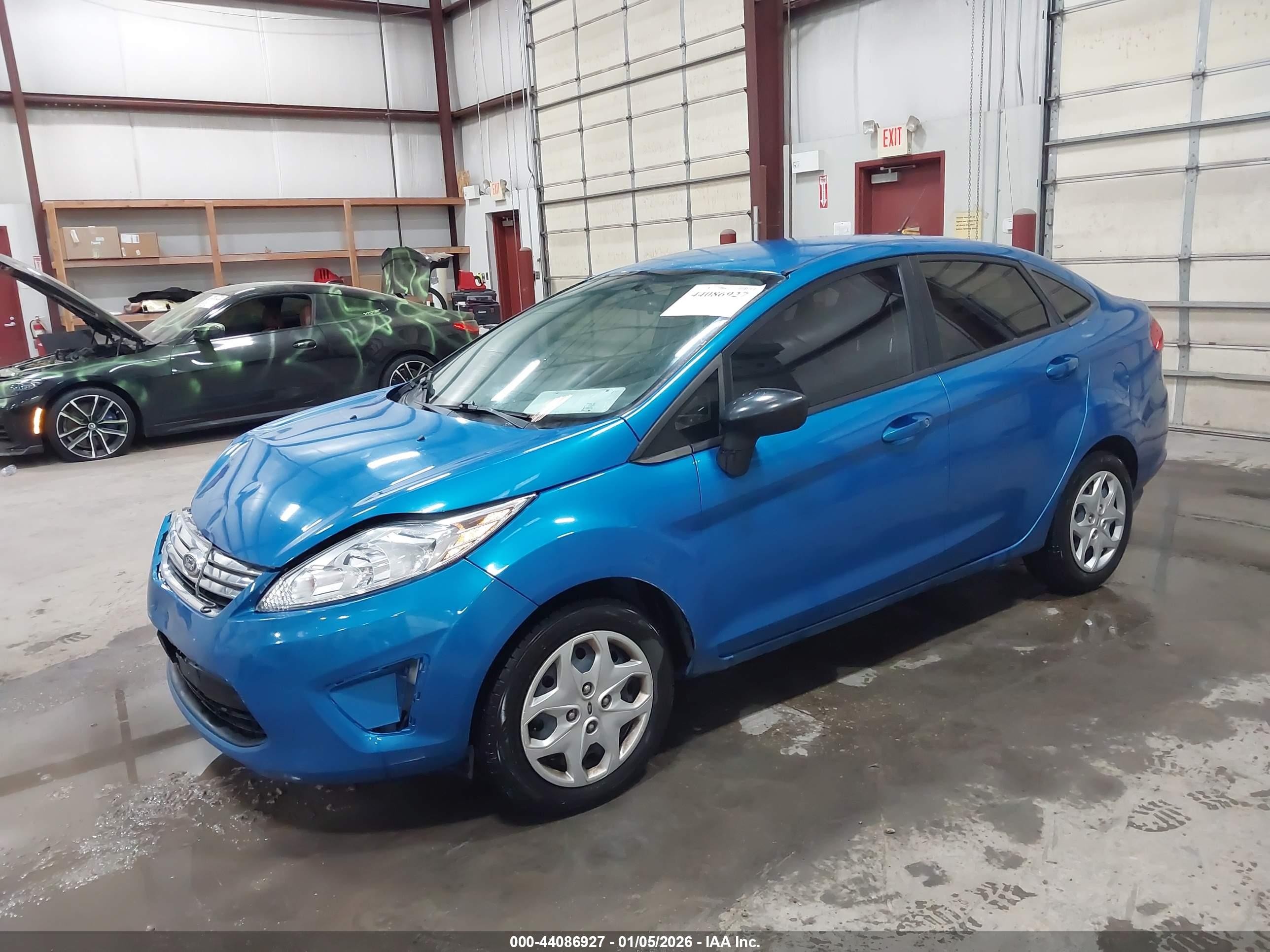 FORD FIESTA image 2
