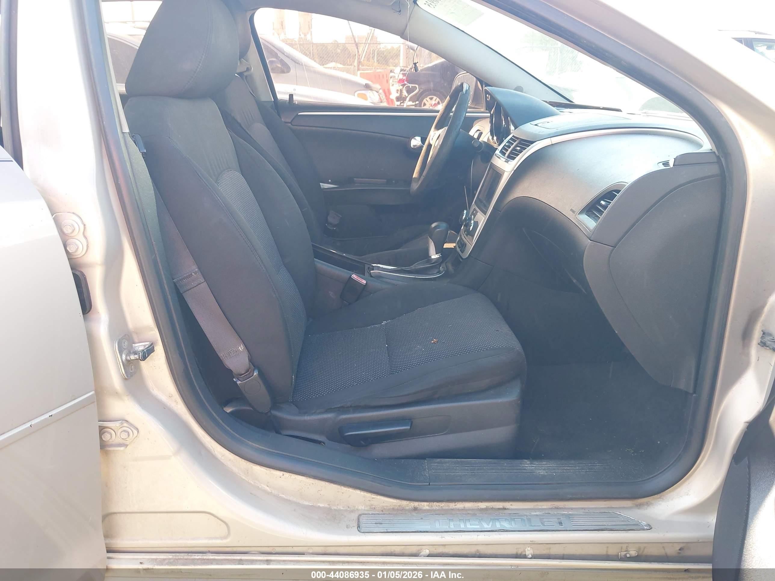 CHEVROLET MALIBU image 5