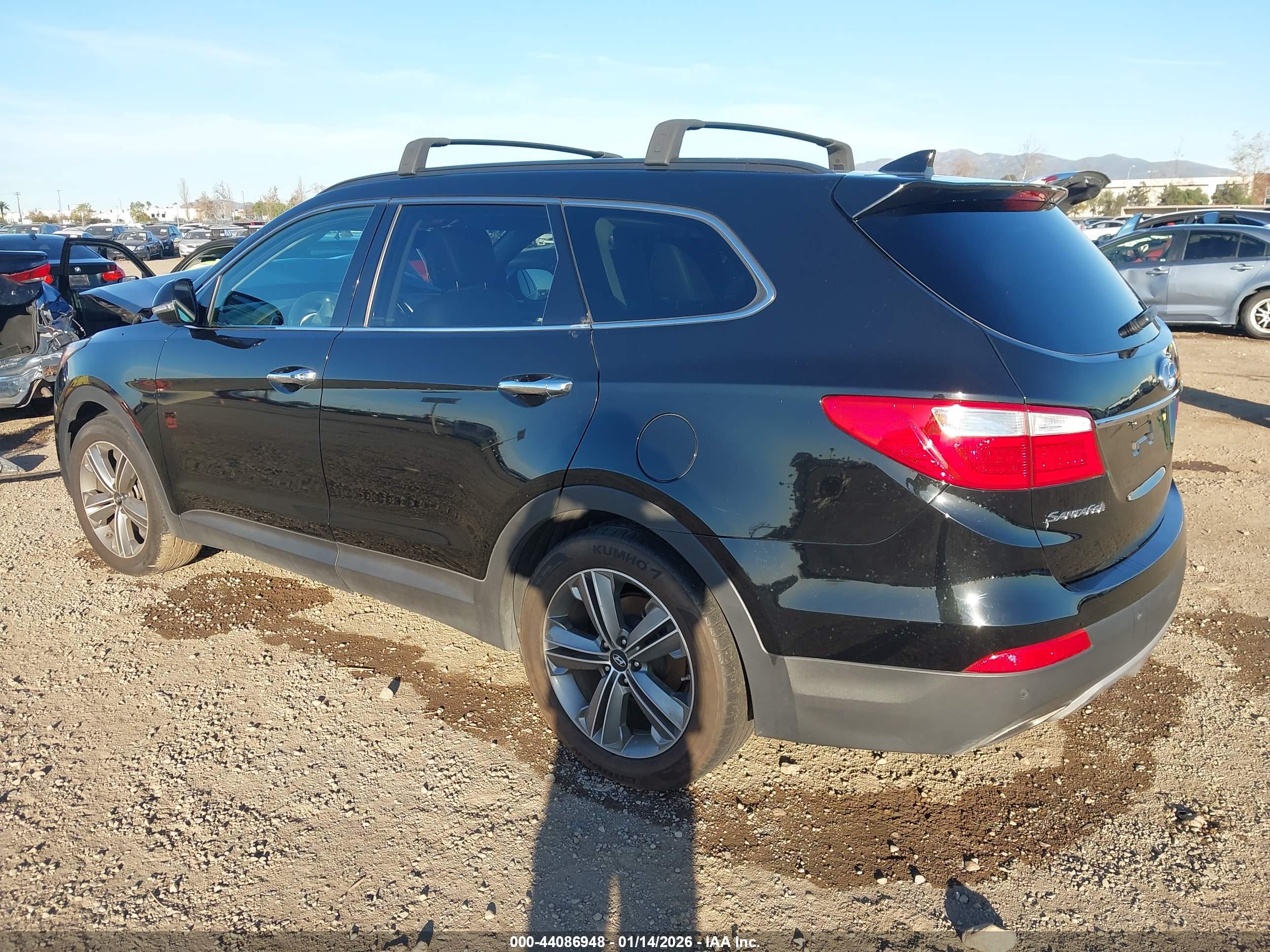 HYUNDAI SANTA image 3