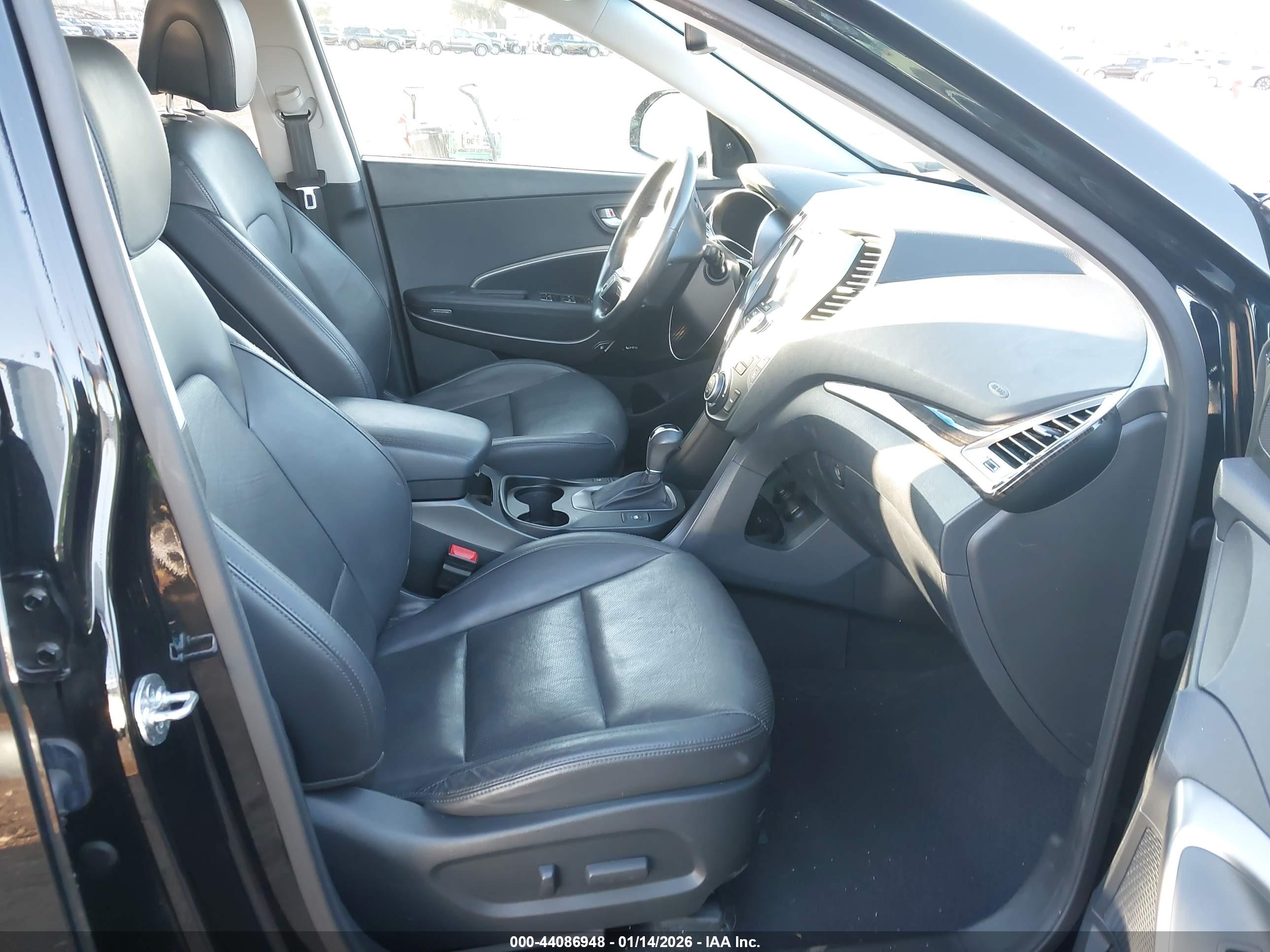 HYUNDAI SANTA image 5