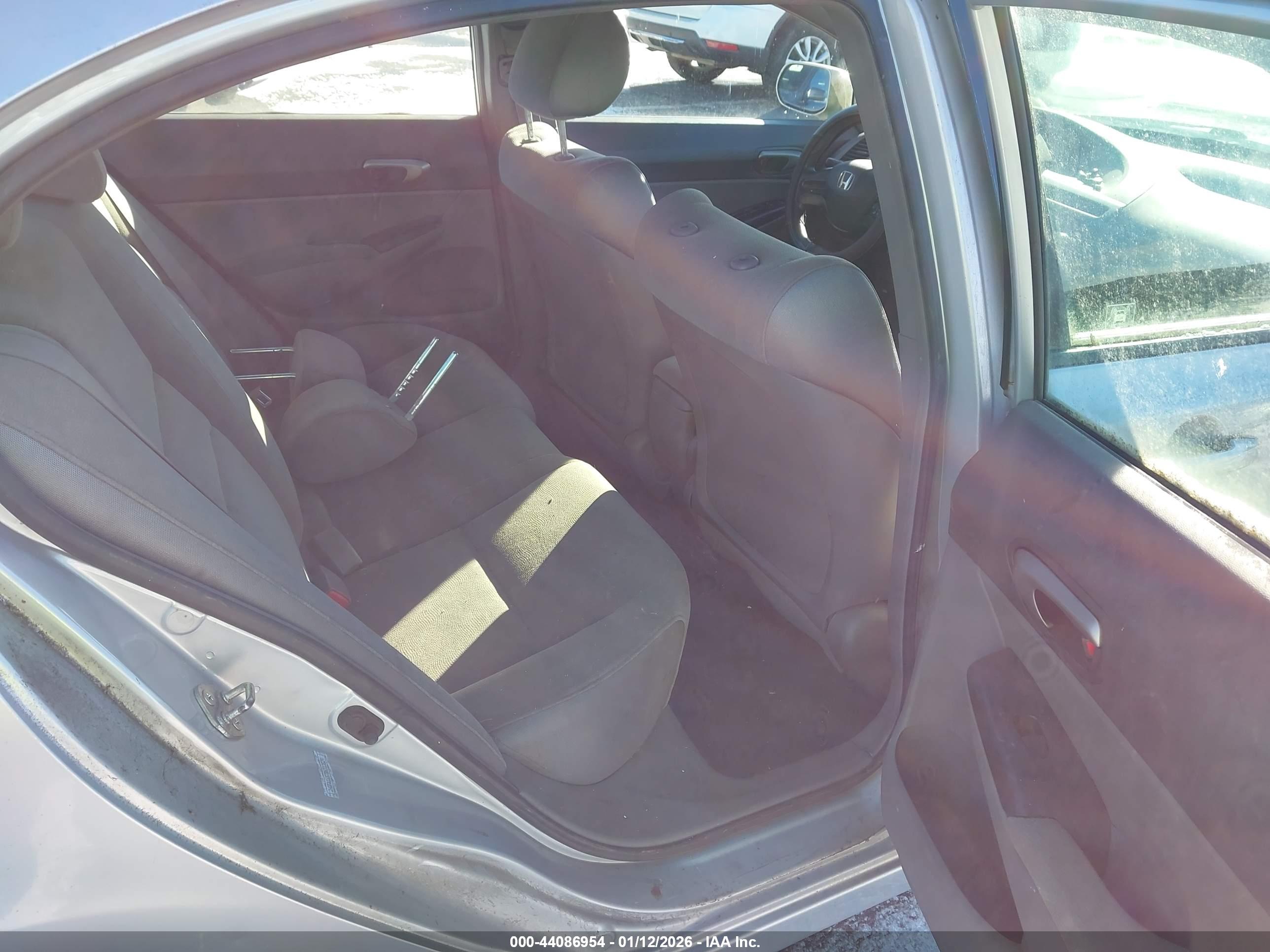 HONDA CIVIC image 8