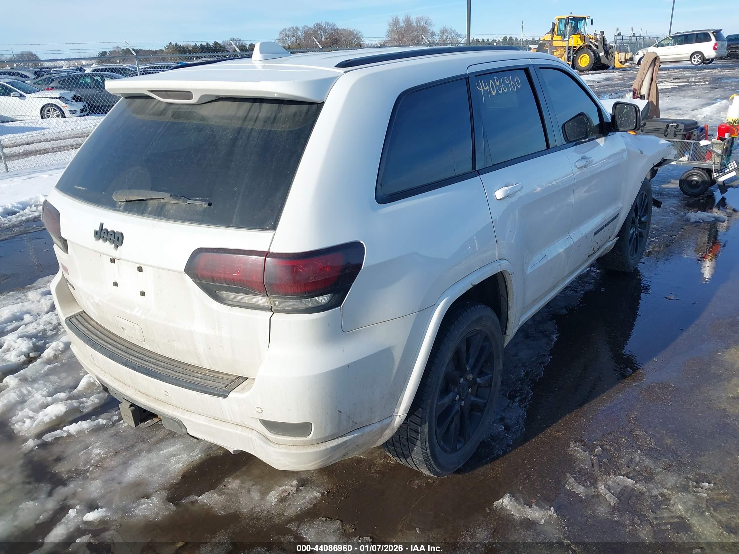 JEEP GRAND image 4