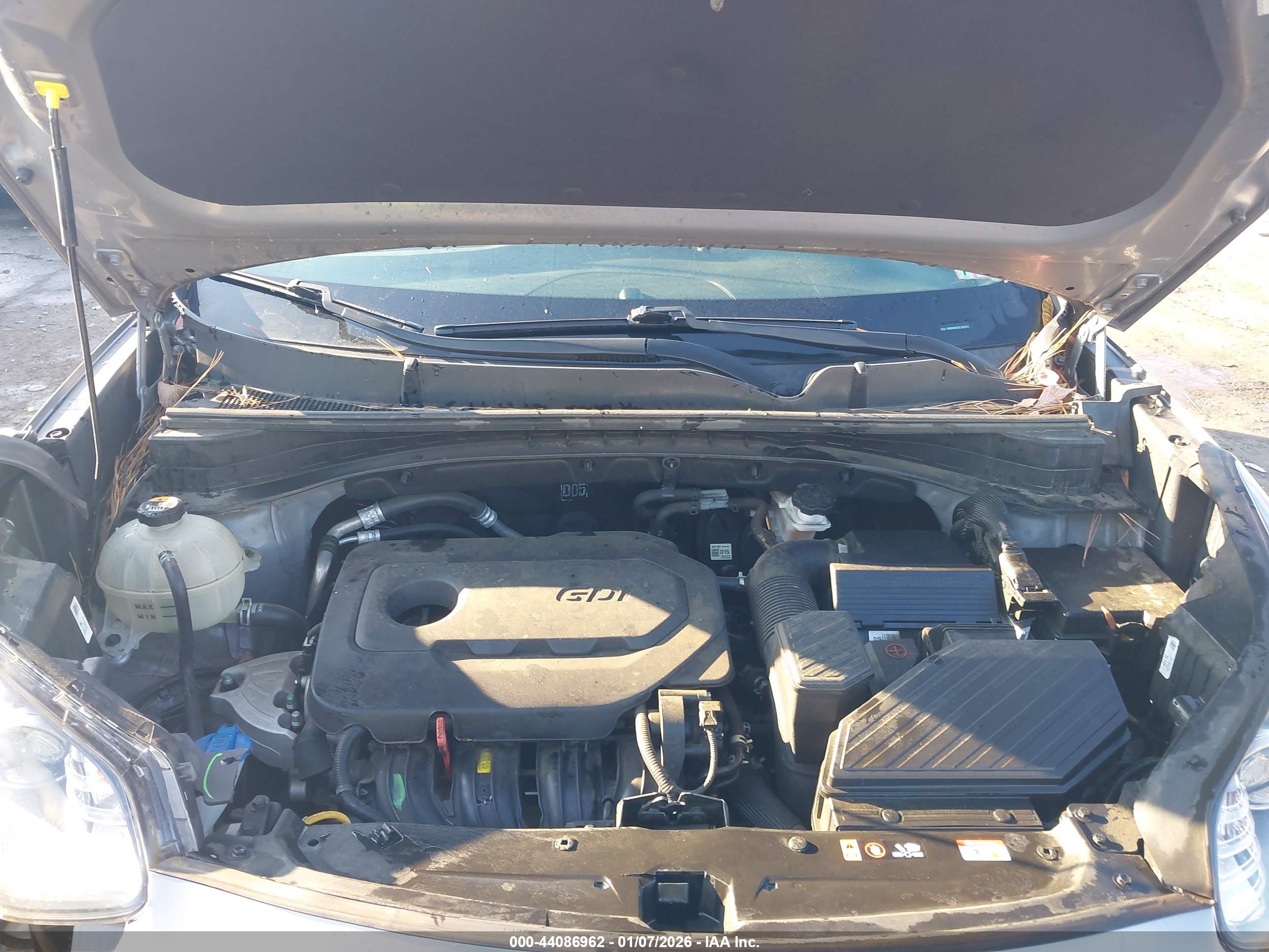 KIA SPORTAGE image 10