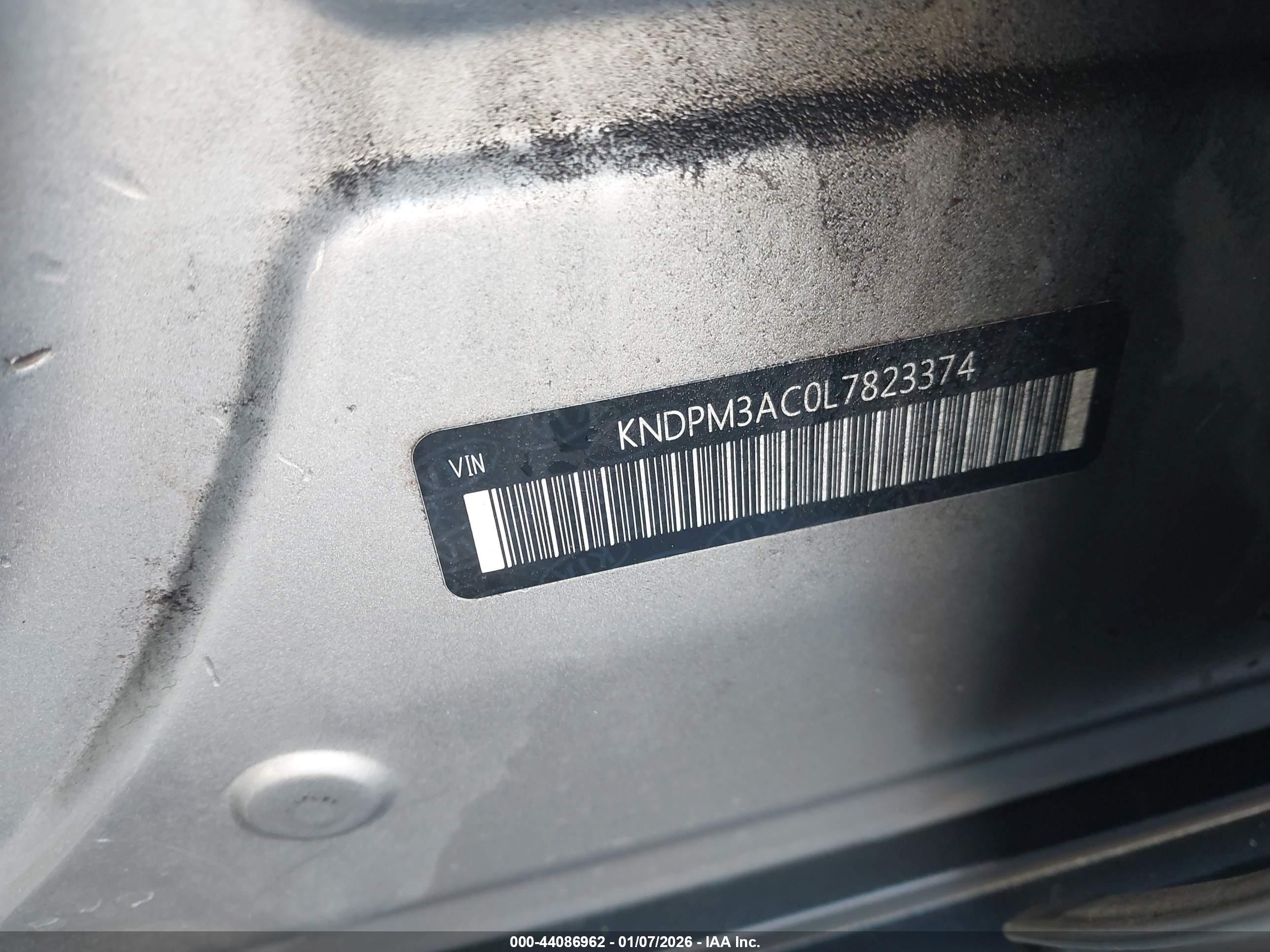 KIA SPORTAGE image 9