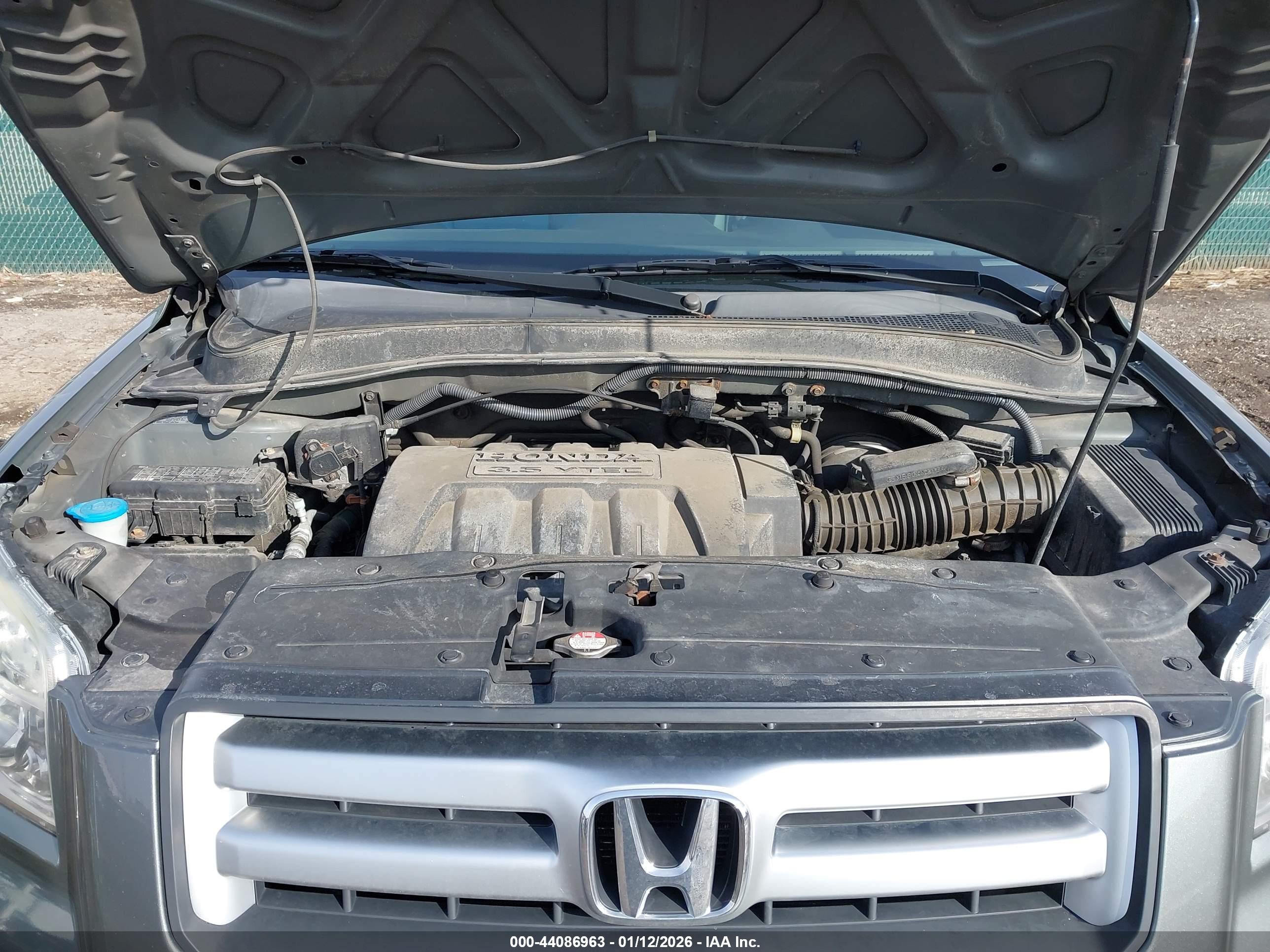 HONDA PILOT image 10