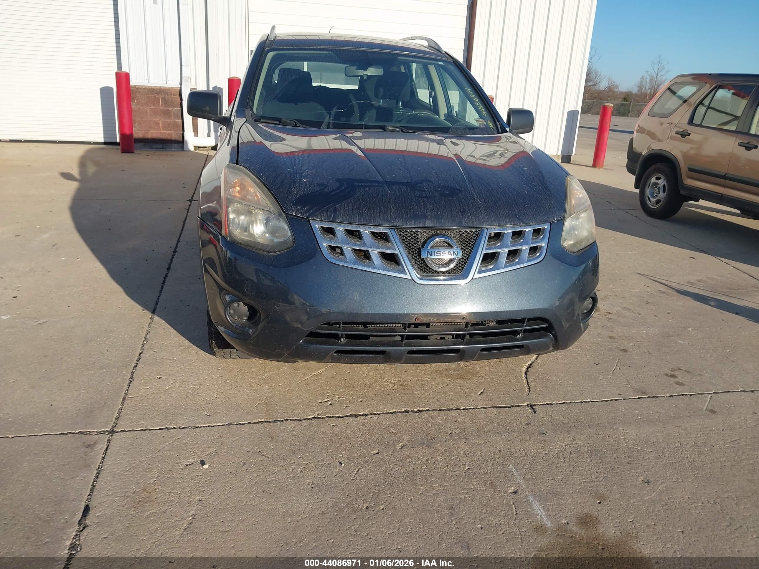 NISSAN ROGUE image 6