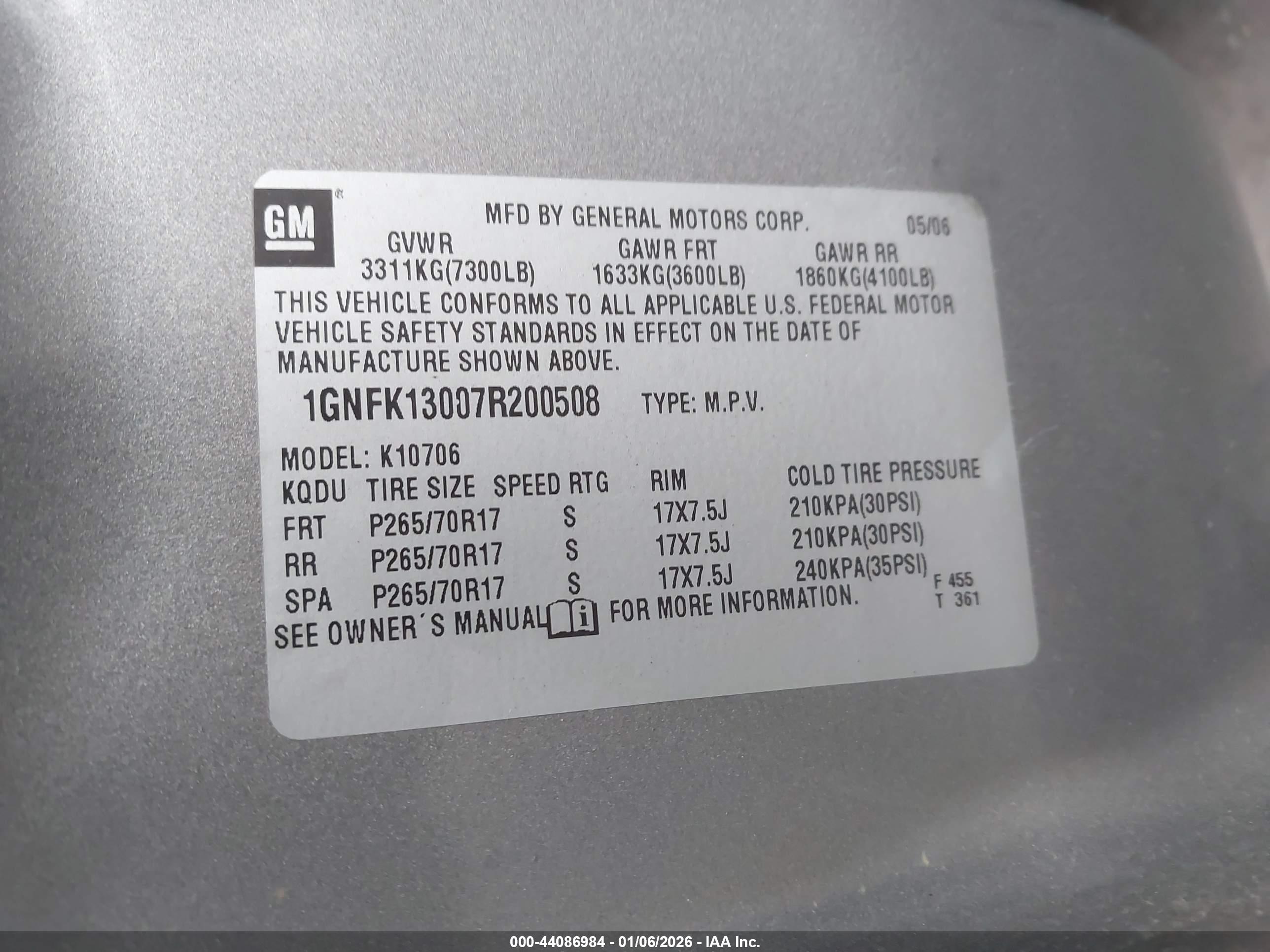CHEVROLET TAHOE image 9