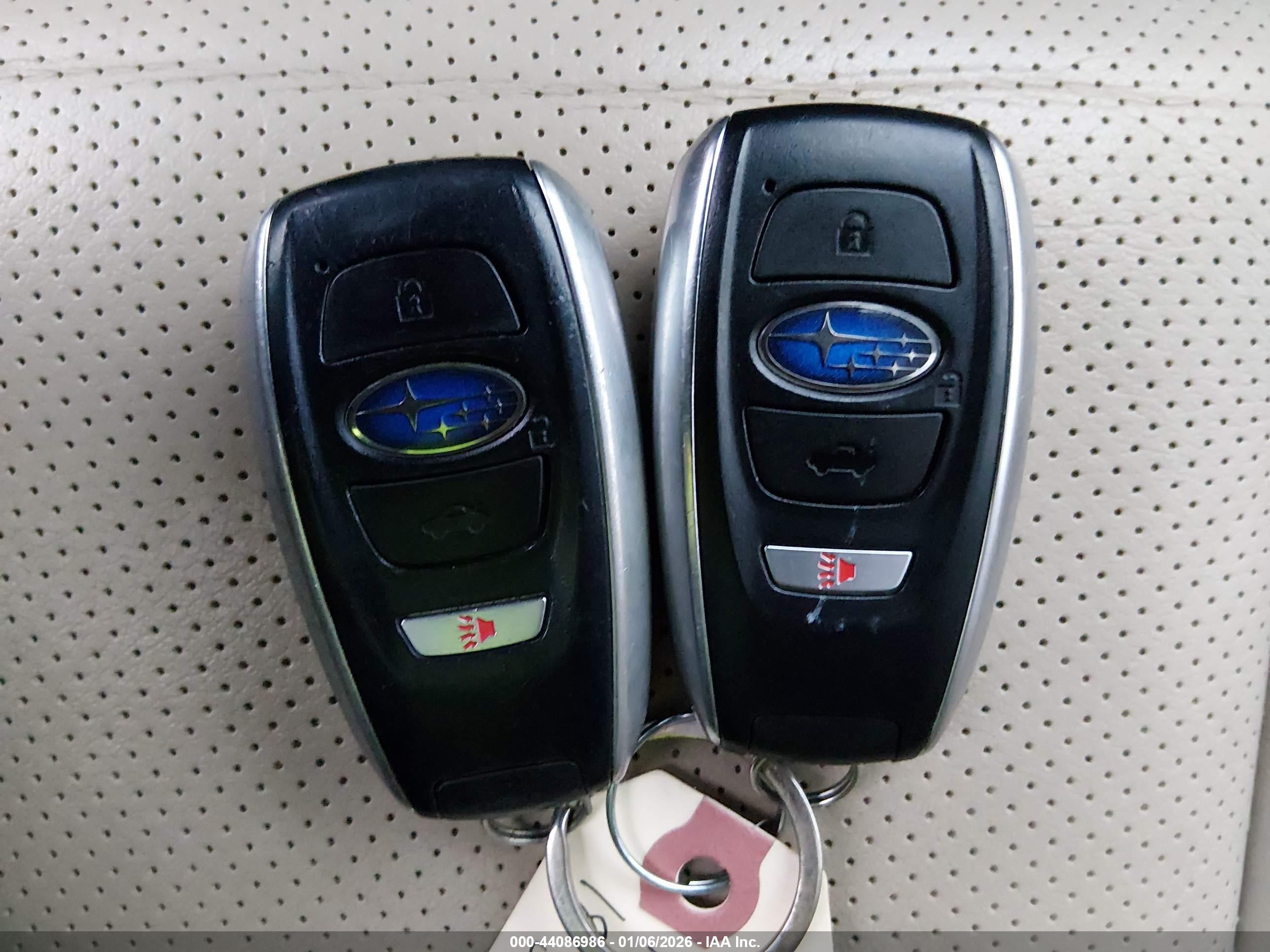 SUBARU OUTBACK image 11