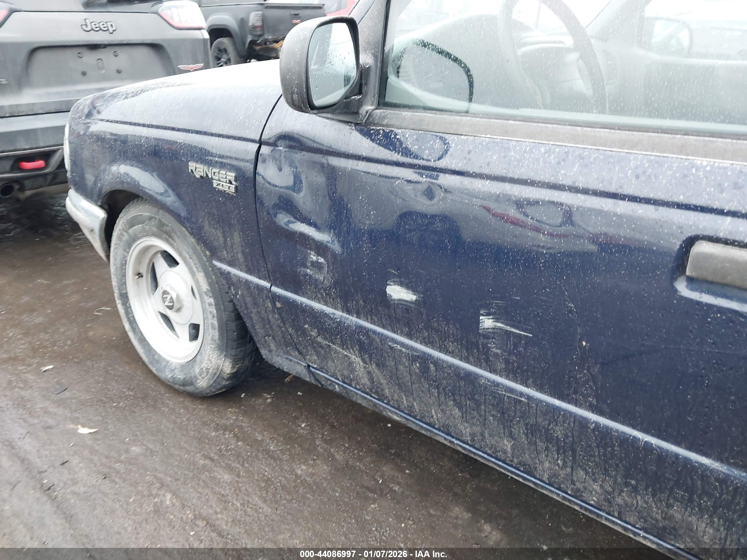 FORD RANGER image 6